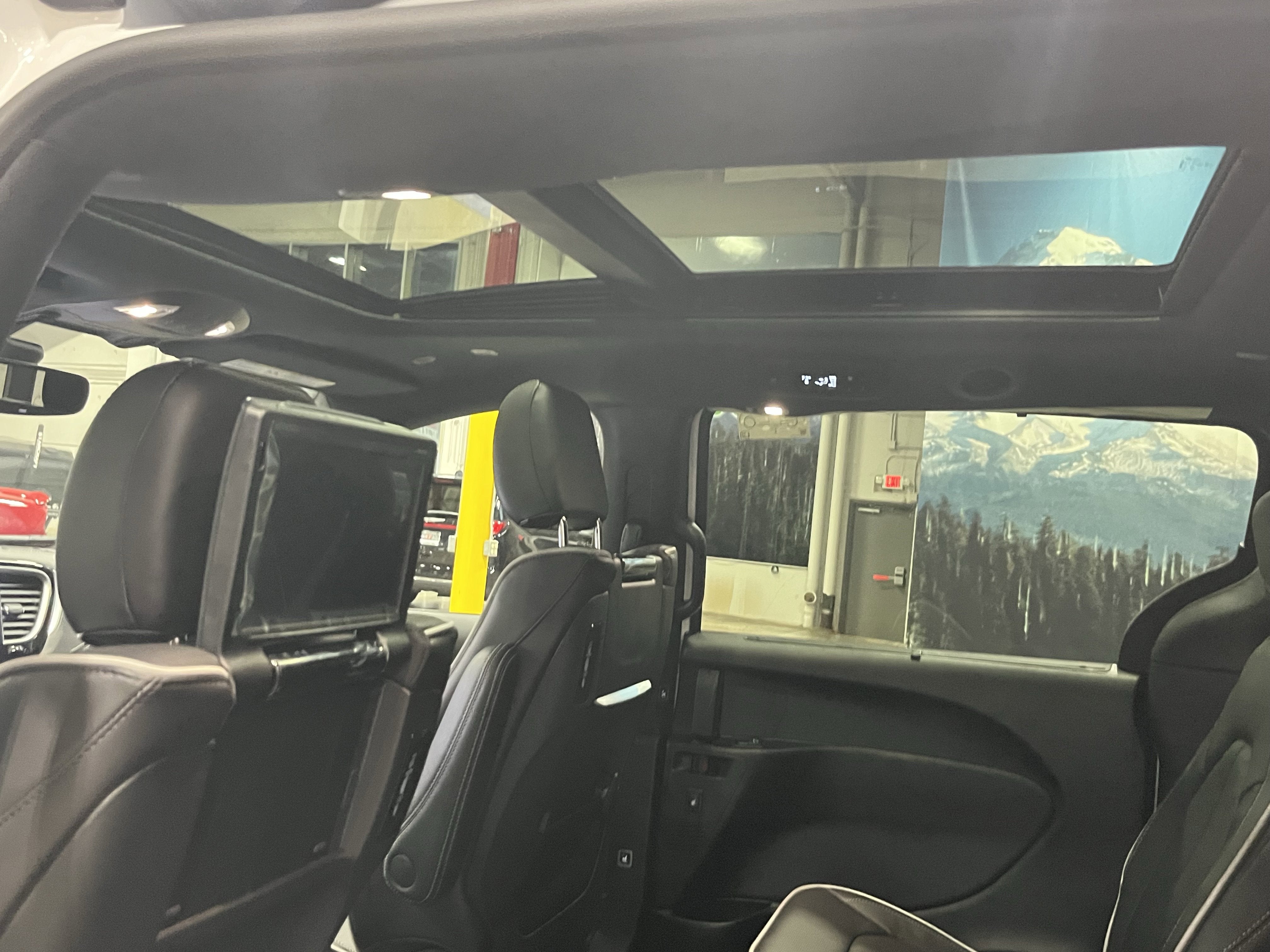 2026 Chrysler Pacifica PACIFICA LIMITED AWD