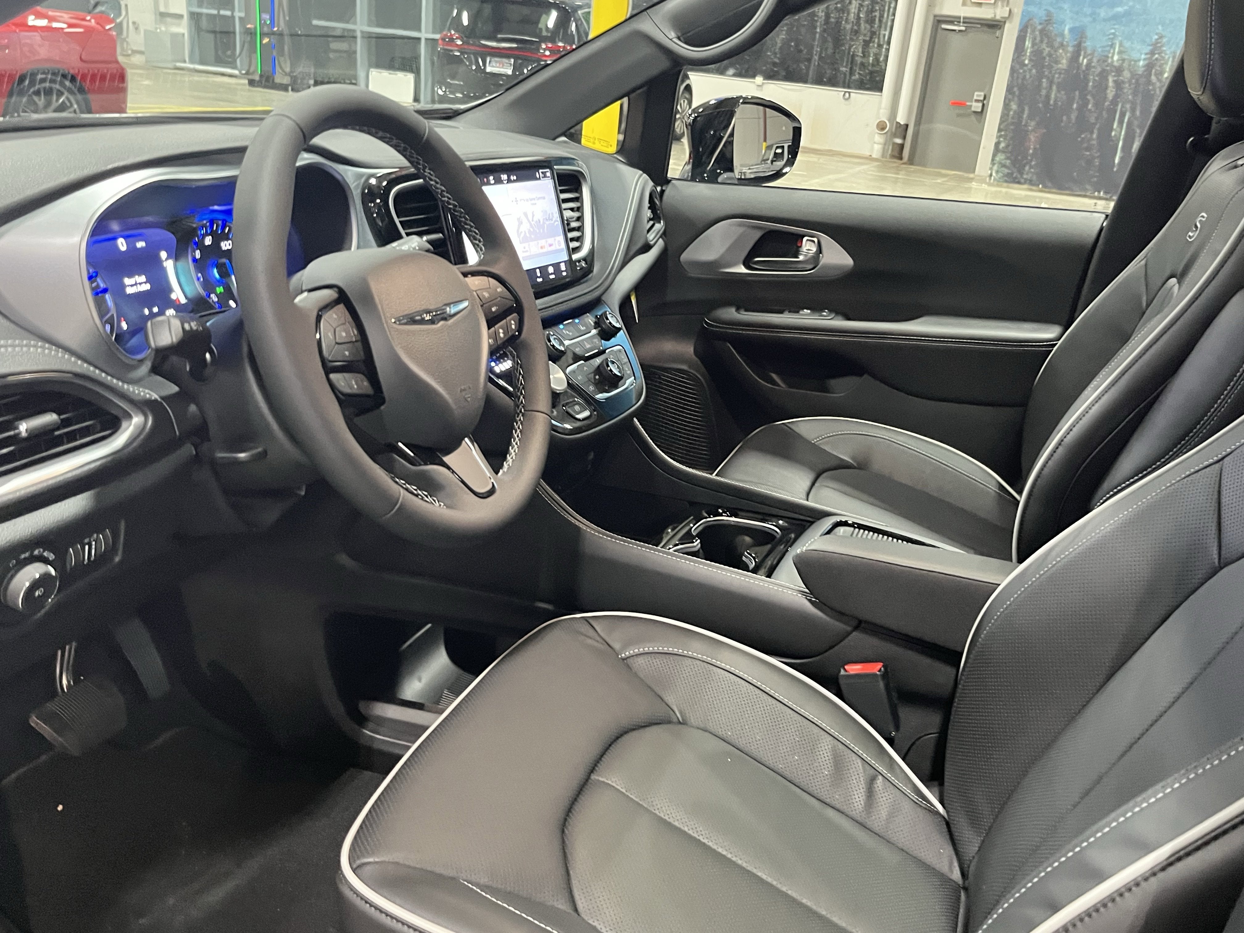 2026 Chrysler Pacifica PACIFICA LIMITED AWD