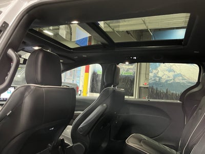 2026 Chrysler Pacifica PACIFICA LIMITED AWD