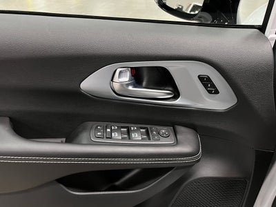 2026 Chrysler Pacifica PACIFICA LIMITED AWD