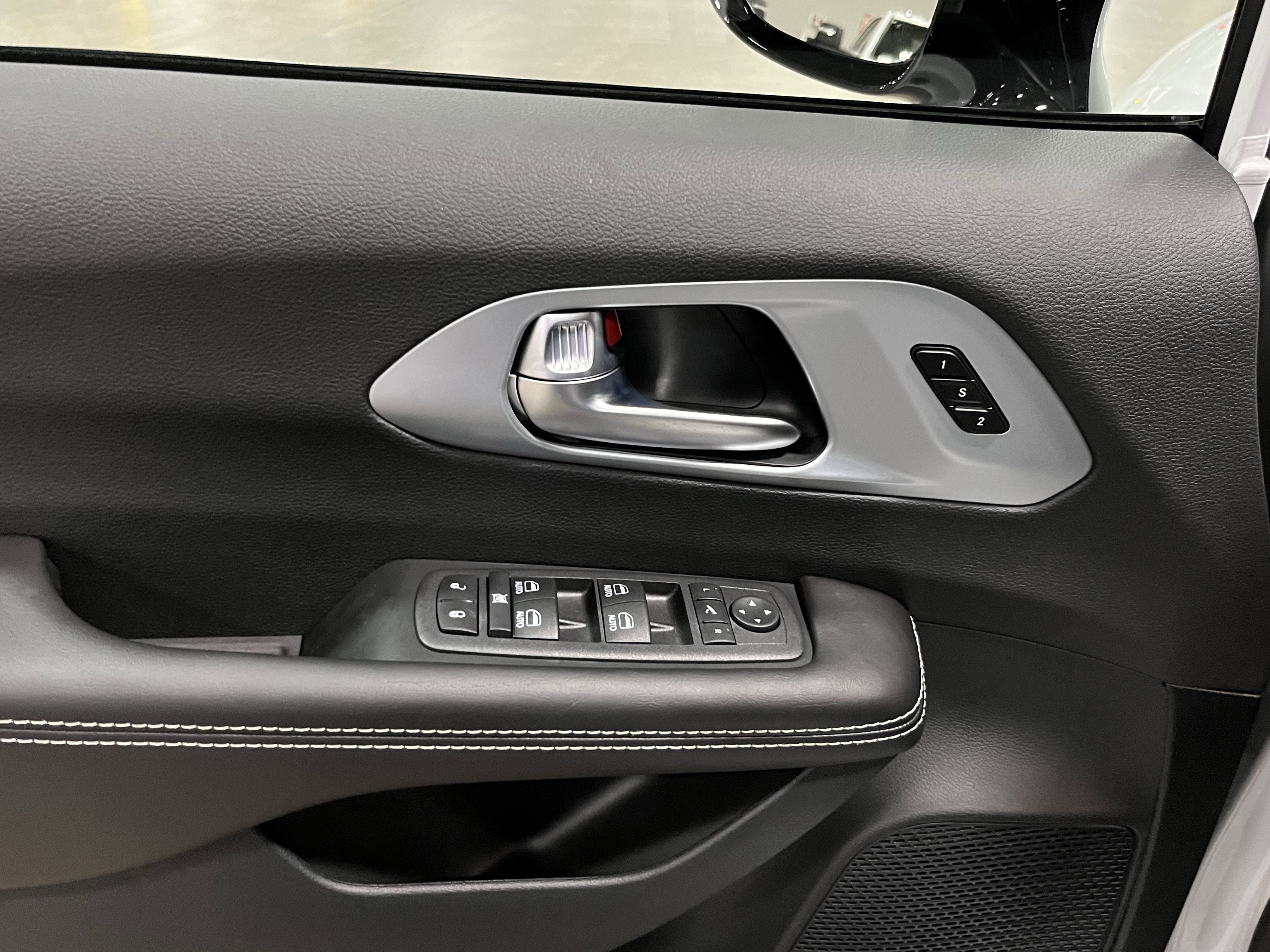 2026 Chrysler Pacifica PACIFICA LIMITED AWD