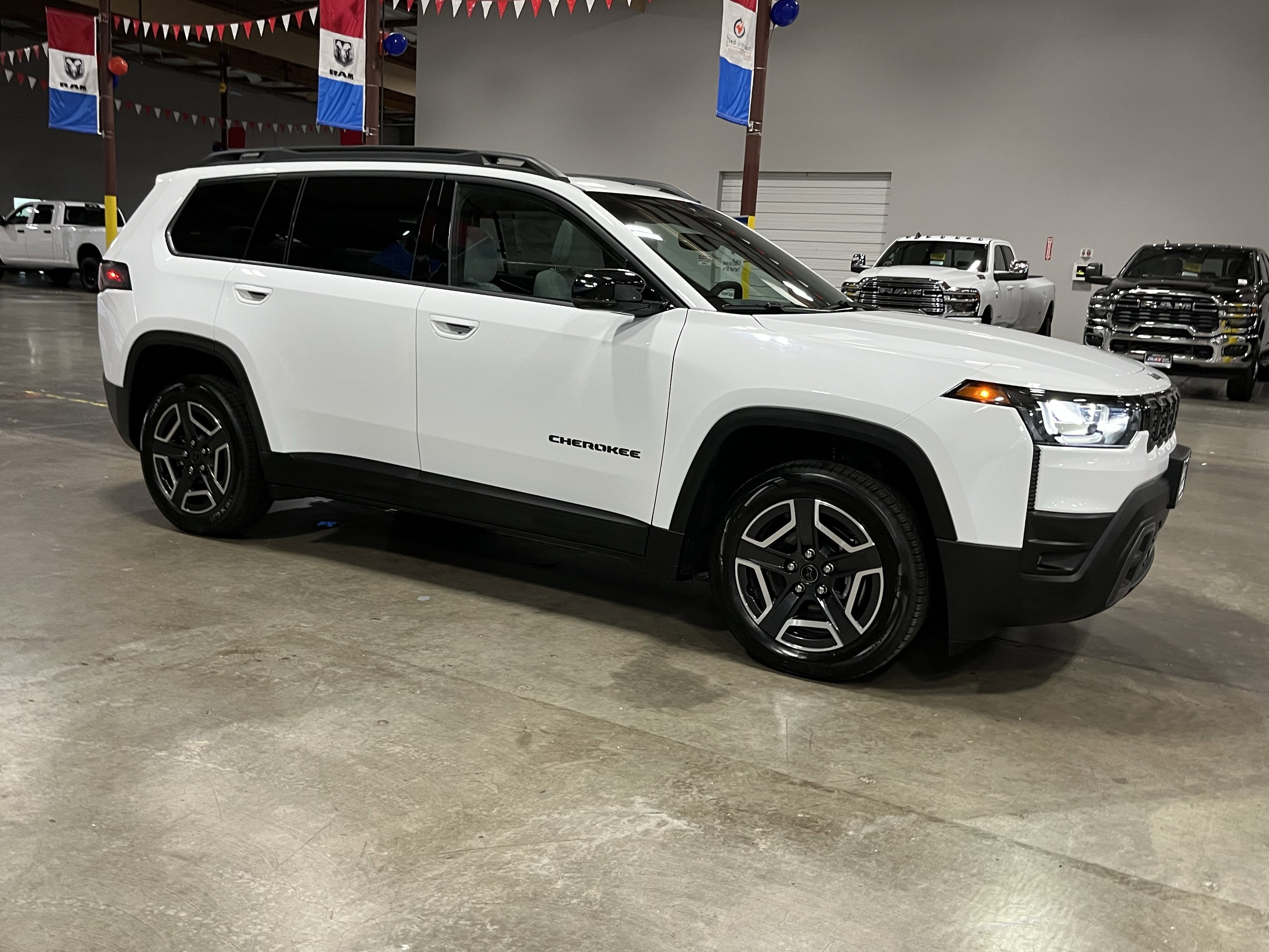2026 Jeep Cherokee CHEROKEE LIMITED 4X4