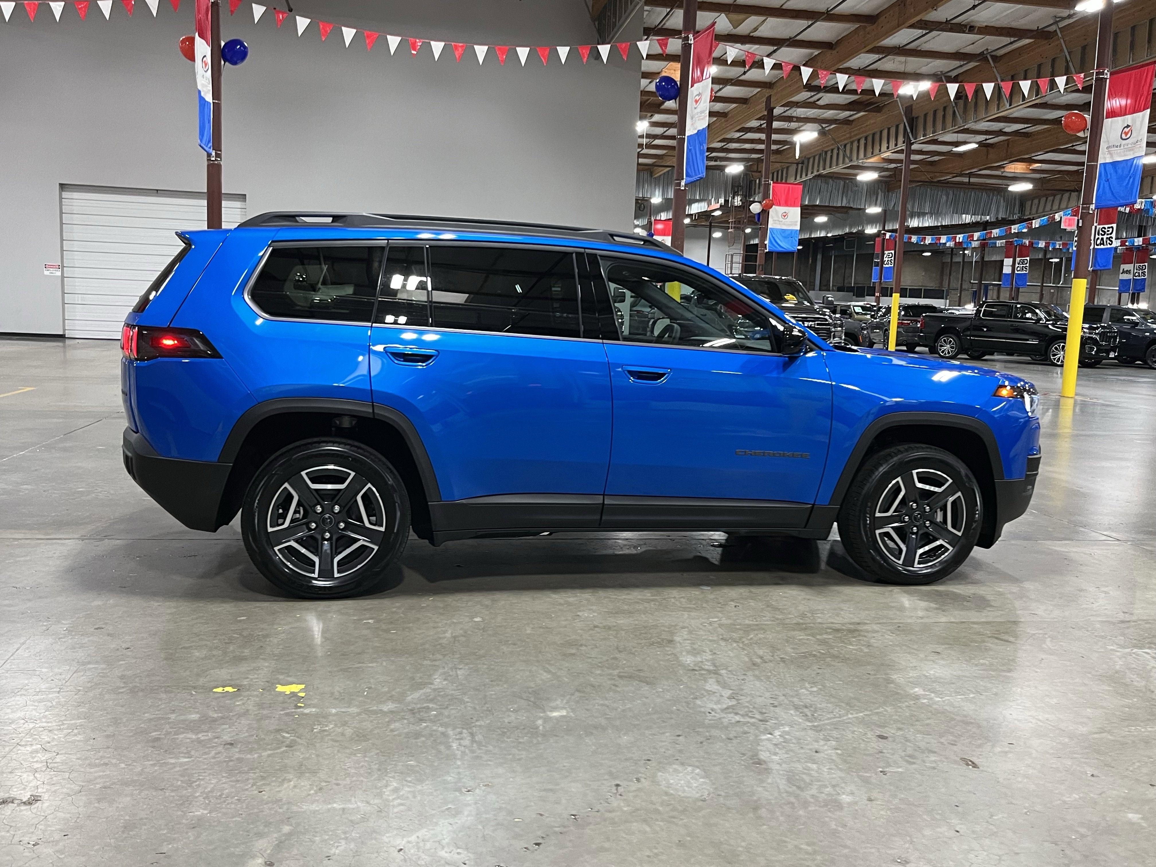 2026 Jeep Cherokee CHEROKEE LAREDO 4X4