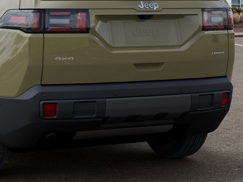 2026 Jeep Cherokee CHEROKEE LAREDO 4X4