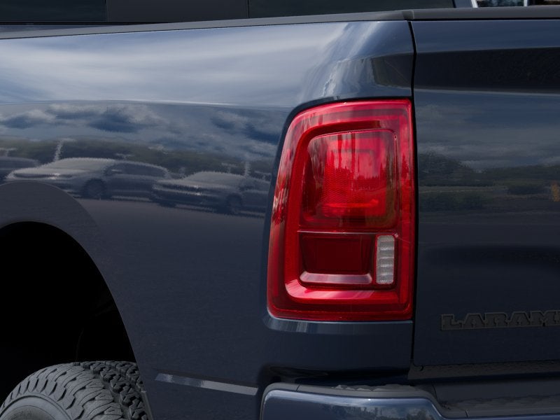 2027 RAM Ram 3500 RAM 3500 LARAMIE CREW CAB 4X4 8' BOX