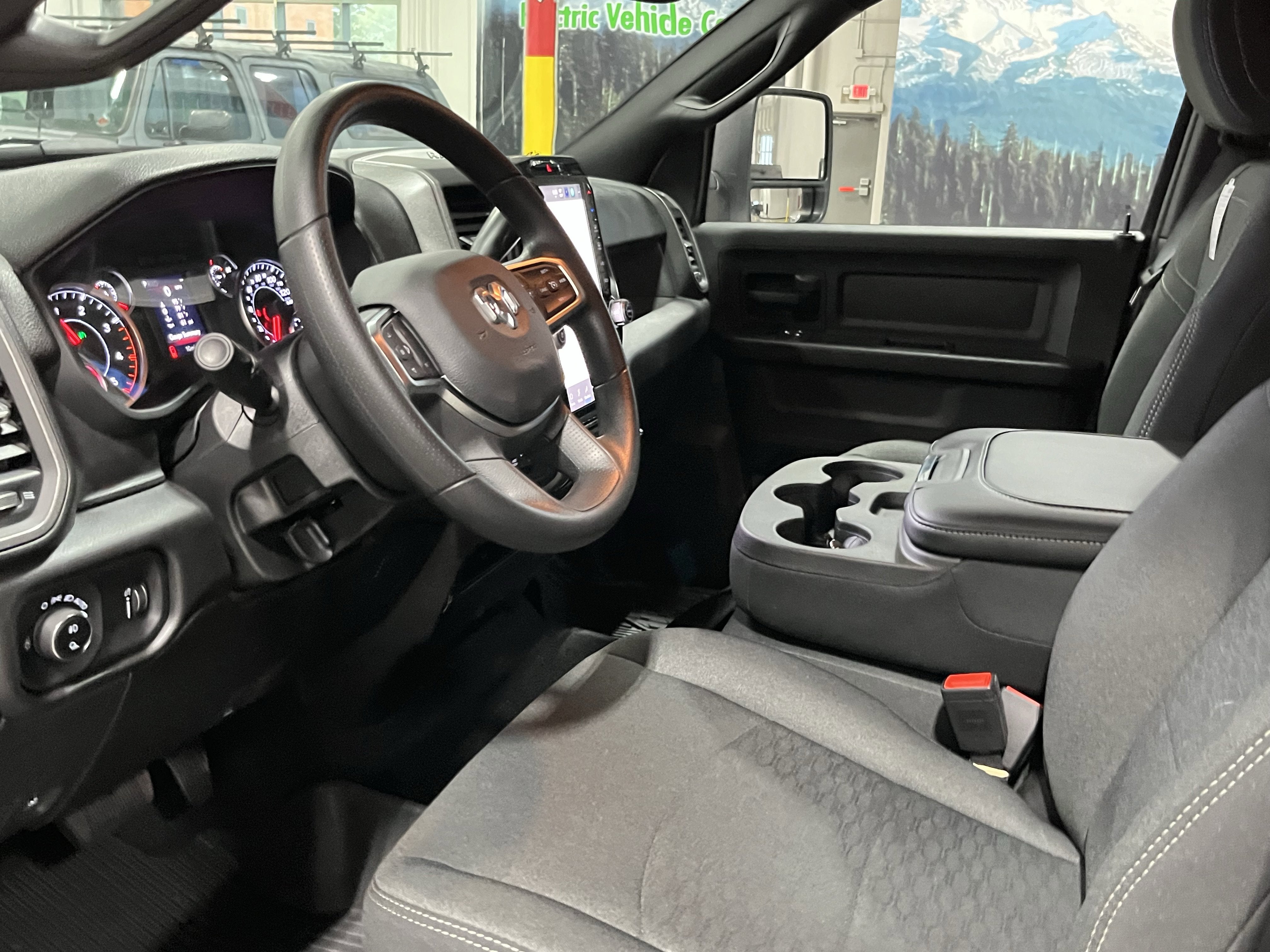 2026 RAM Ram 2500 RAM 2500 TRADESMAN CREW CAB 4X4 6'4' BOX