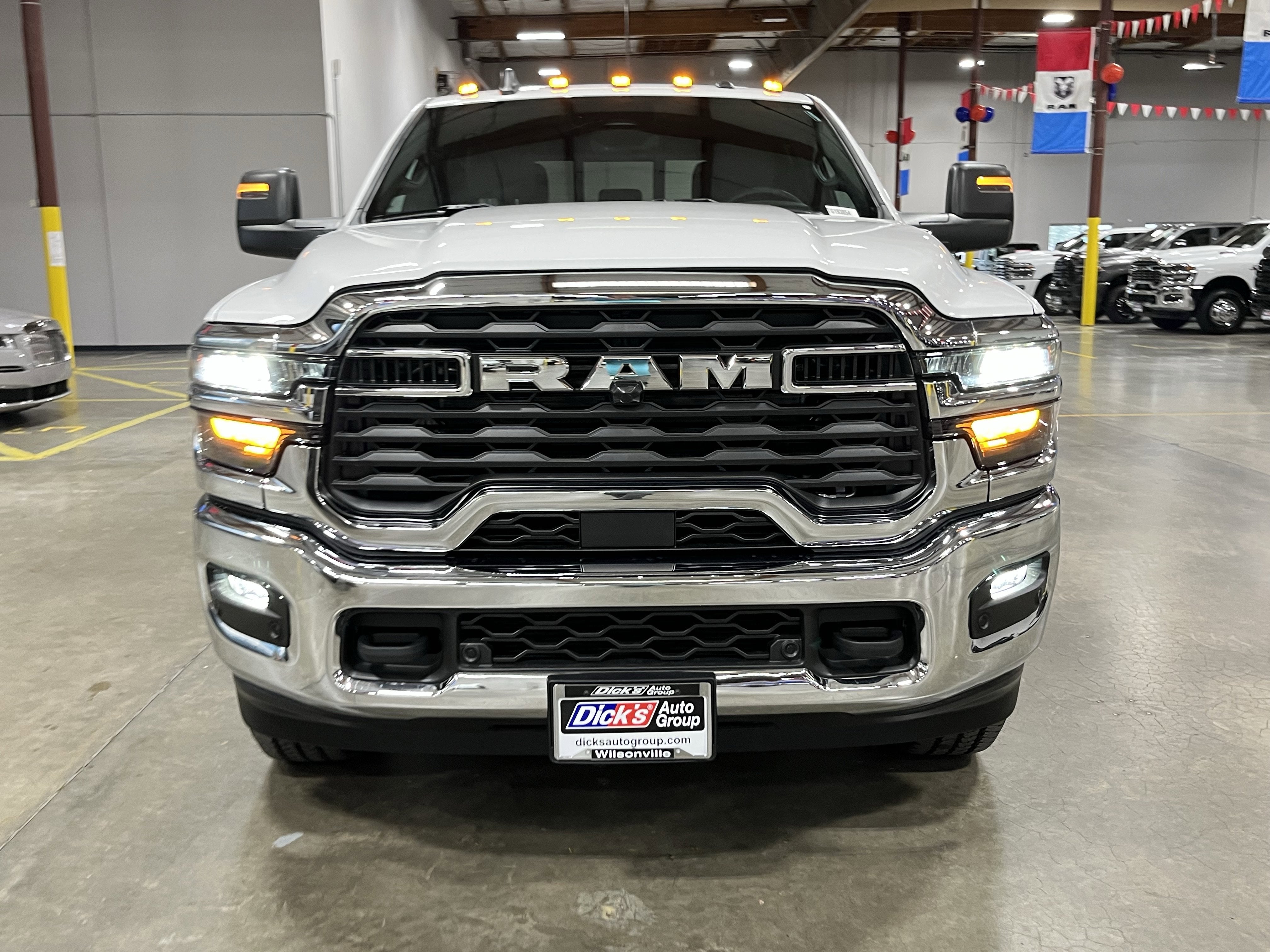 2026 RAM Ram 2500 RAM 2500 TRADESMAN CREW CAB 4X4 6'4' BOX