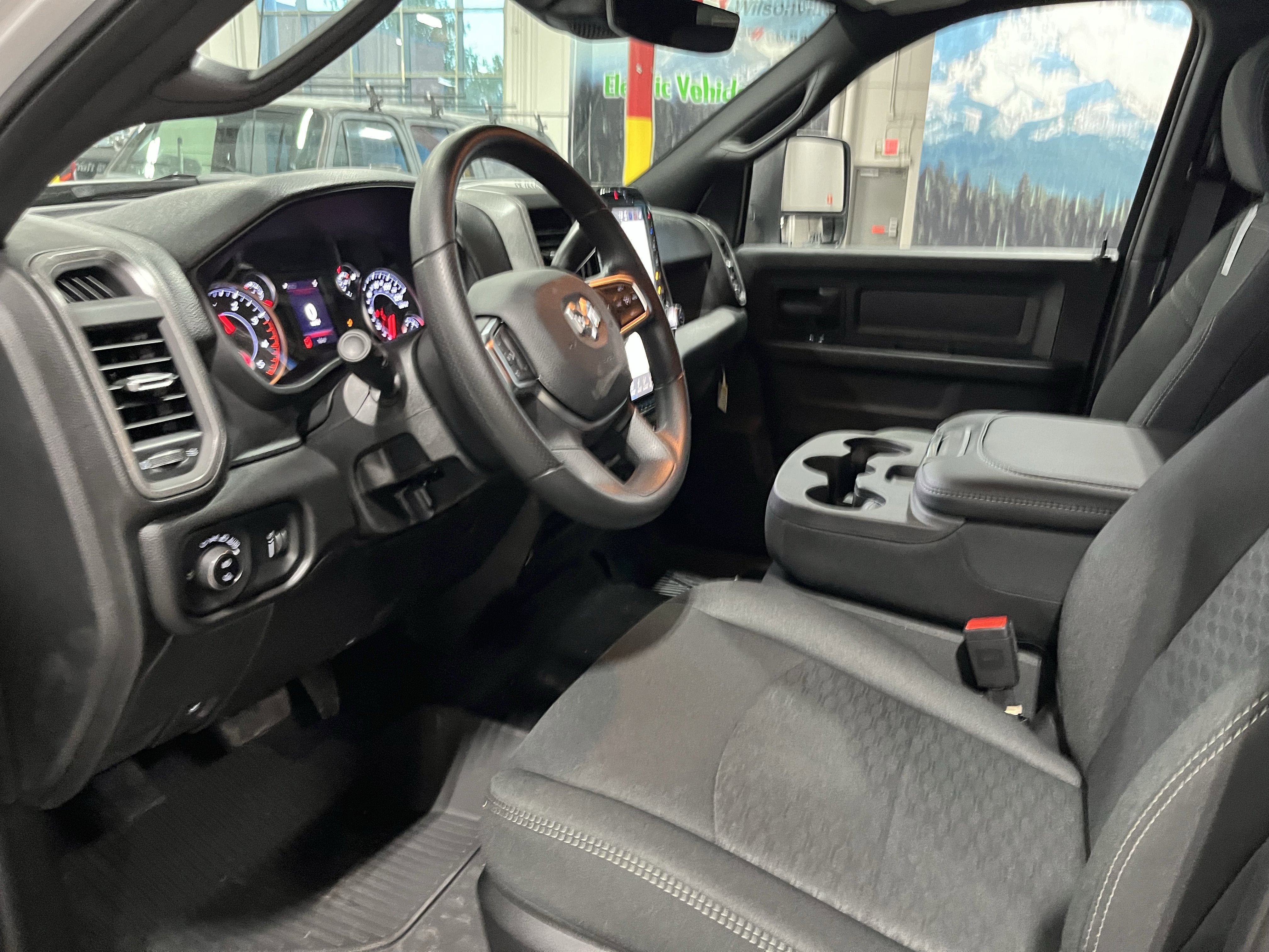 2026 RAM Ram 2500 RAM 2500 TRADESMAN CREW CAB 4X4 6'4' BOX