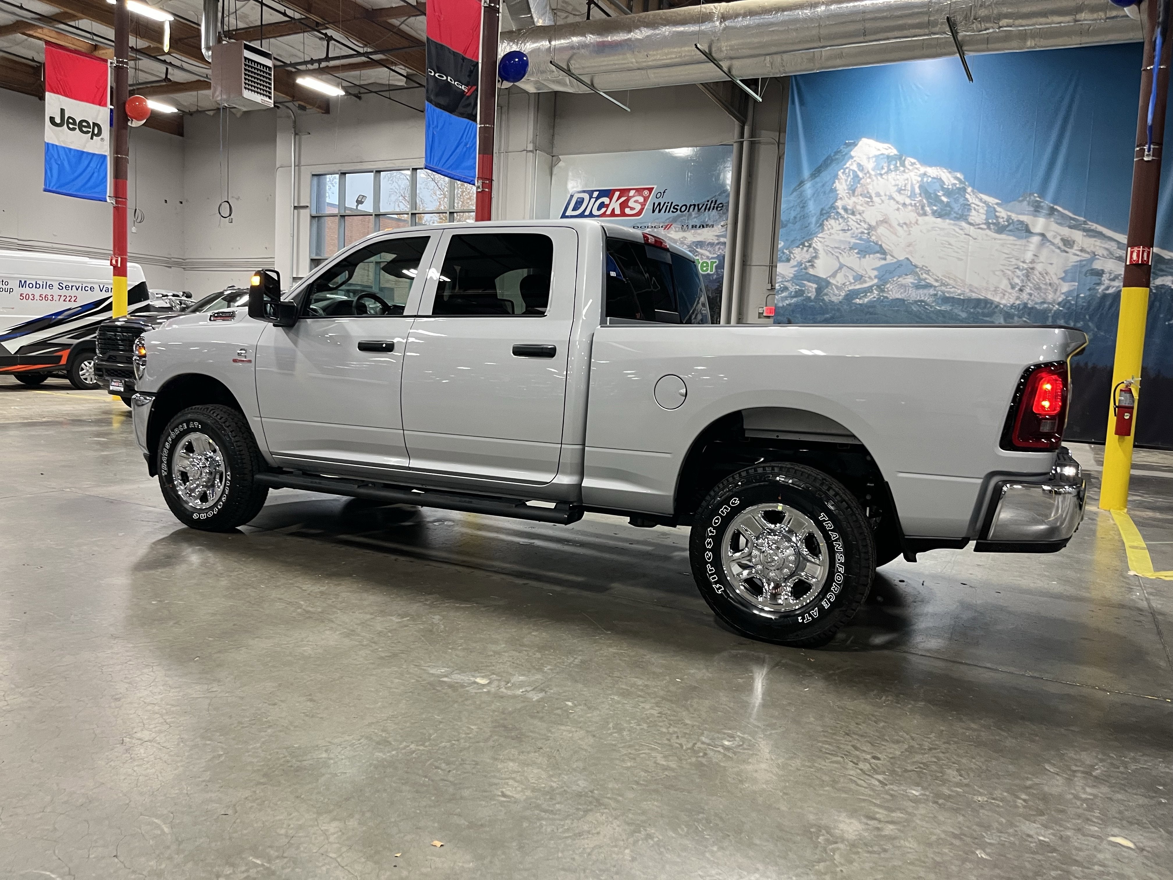2026 RAM Ram 2500 RAM 2500 TRADESMAN CREW CAB 4X4 6'4' BOX