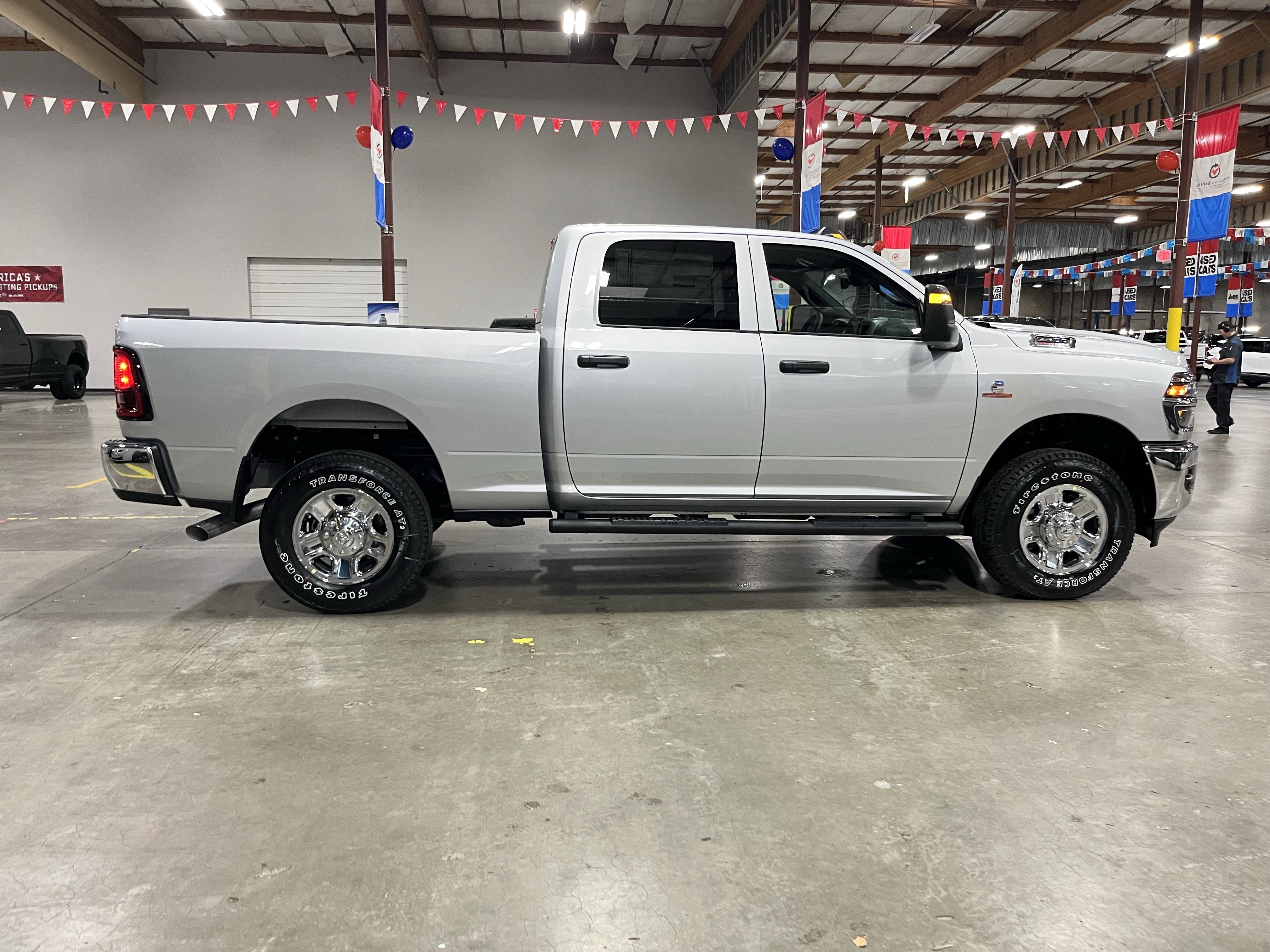 2026 RAM Ram 2500 RAM 2500 TRADESMAN CREW CAB 4X4 6'4' BOX