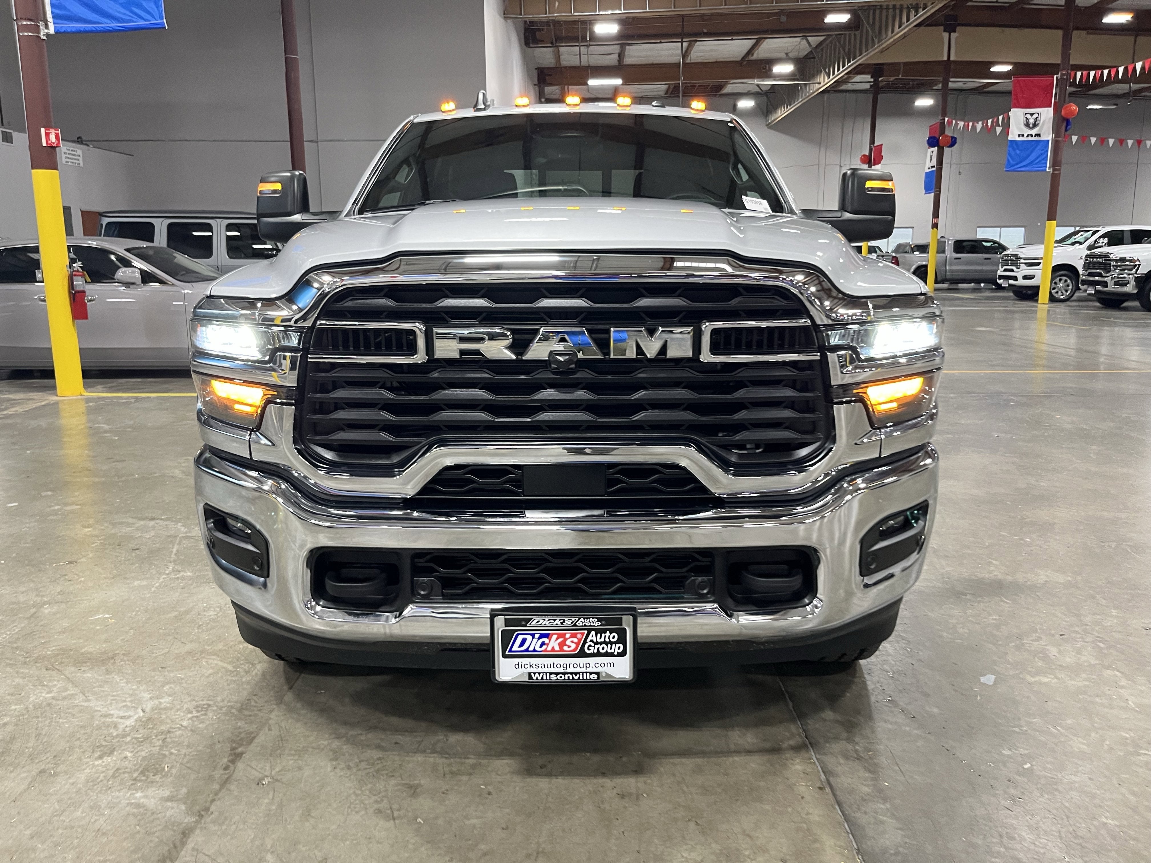 2026 RAM Ram 2500 RAM 2500 TRADESMAN CREW CAB 4X4 6'4' BOX