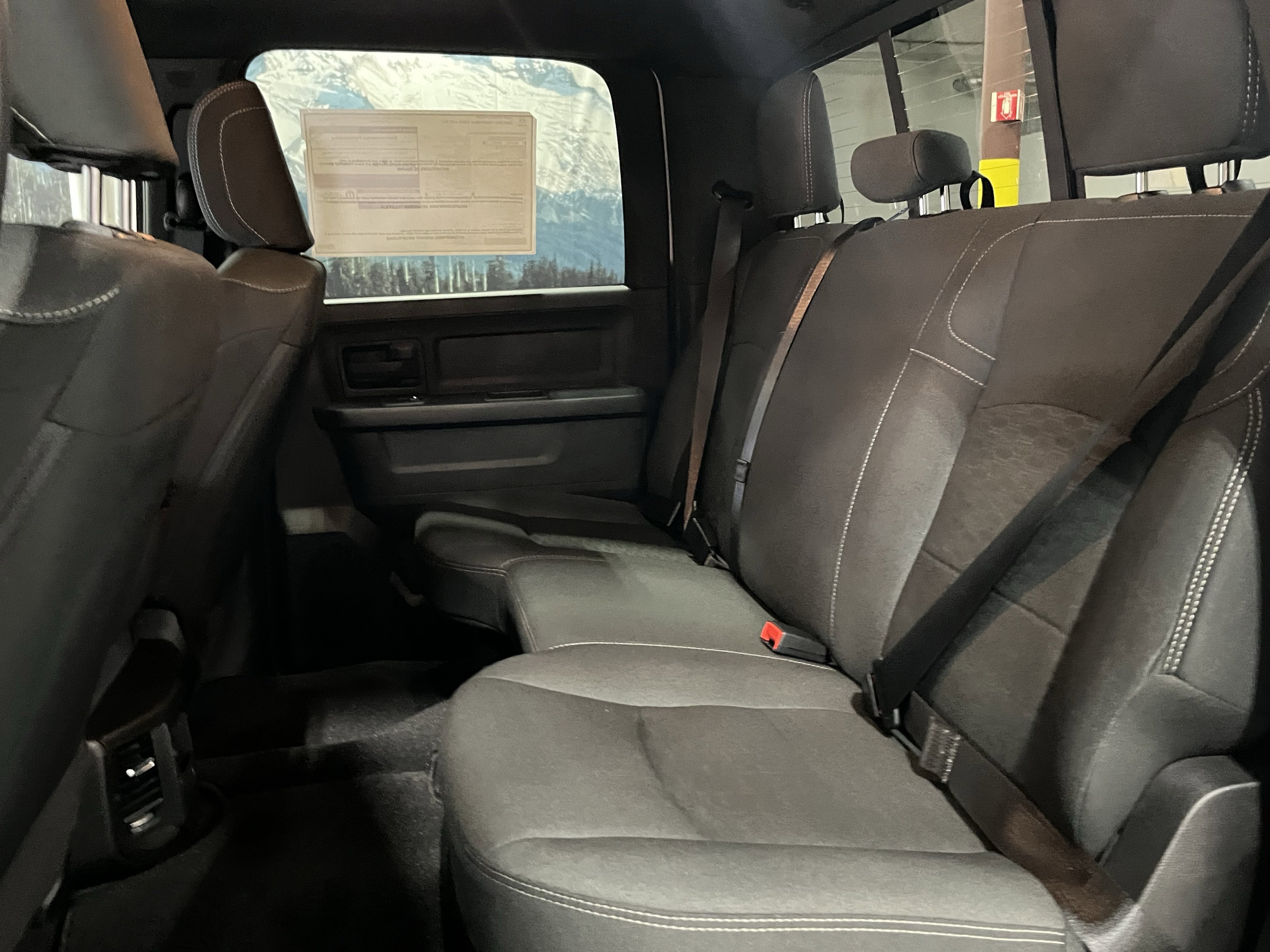 2026 RAM Ram 2500 RAM 2500 TRADESMAN CREW CAB 4X4 6'4' BOX