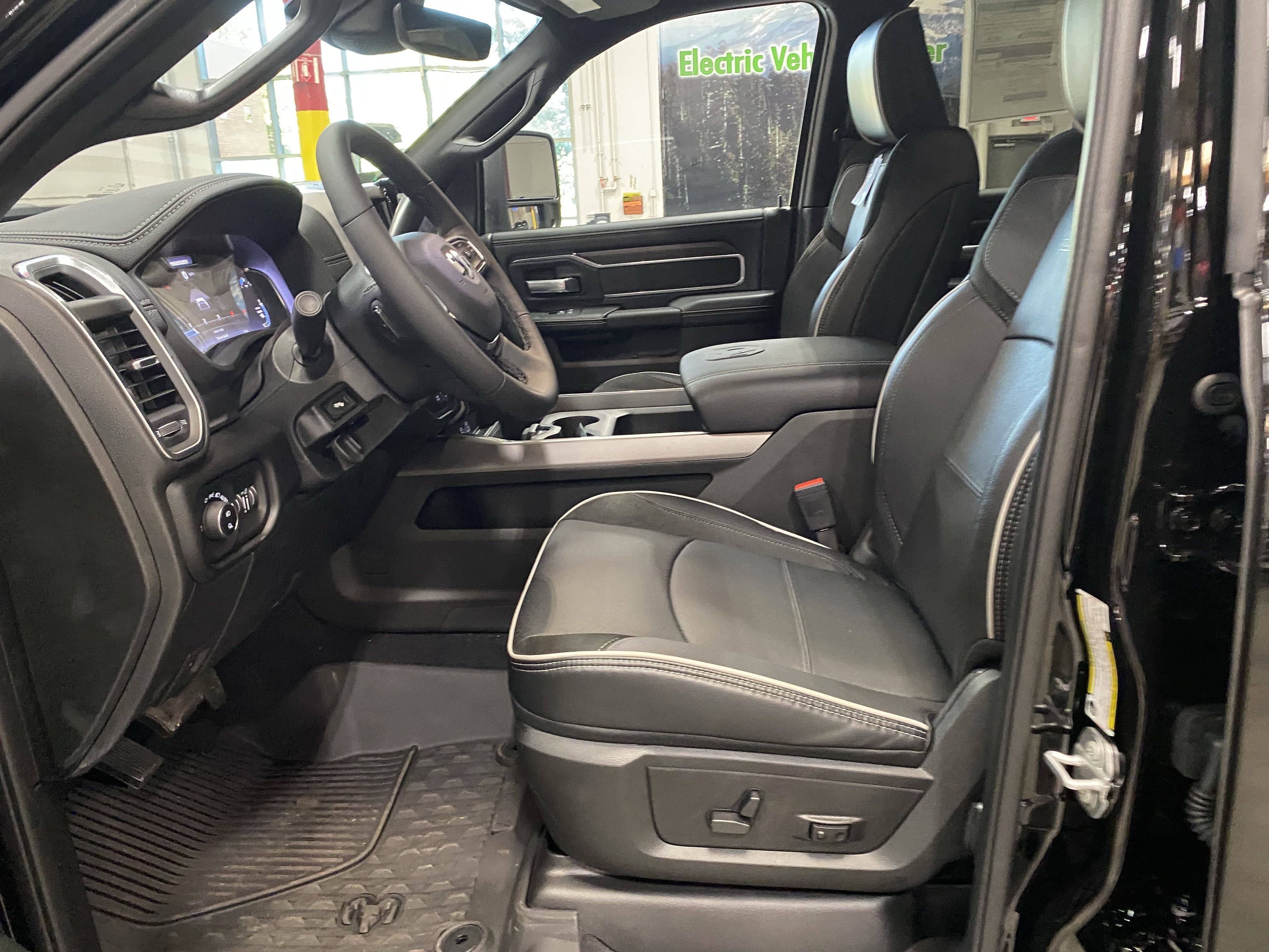 2025 RAM Ram 2500 RAM 2500 LARAMIE CREW CAB 4X4 6'4' BOX