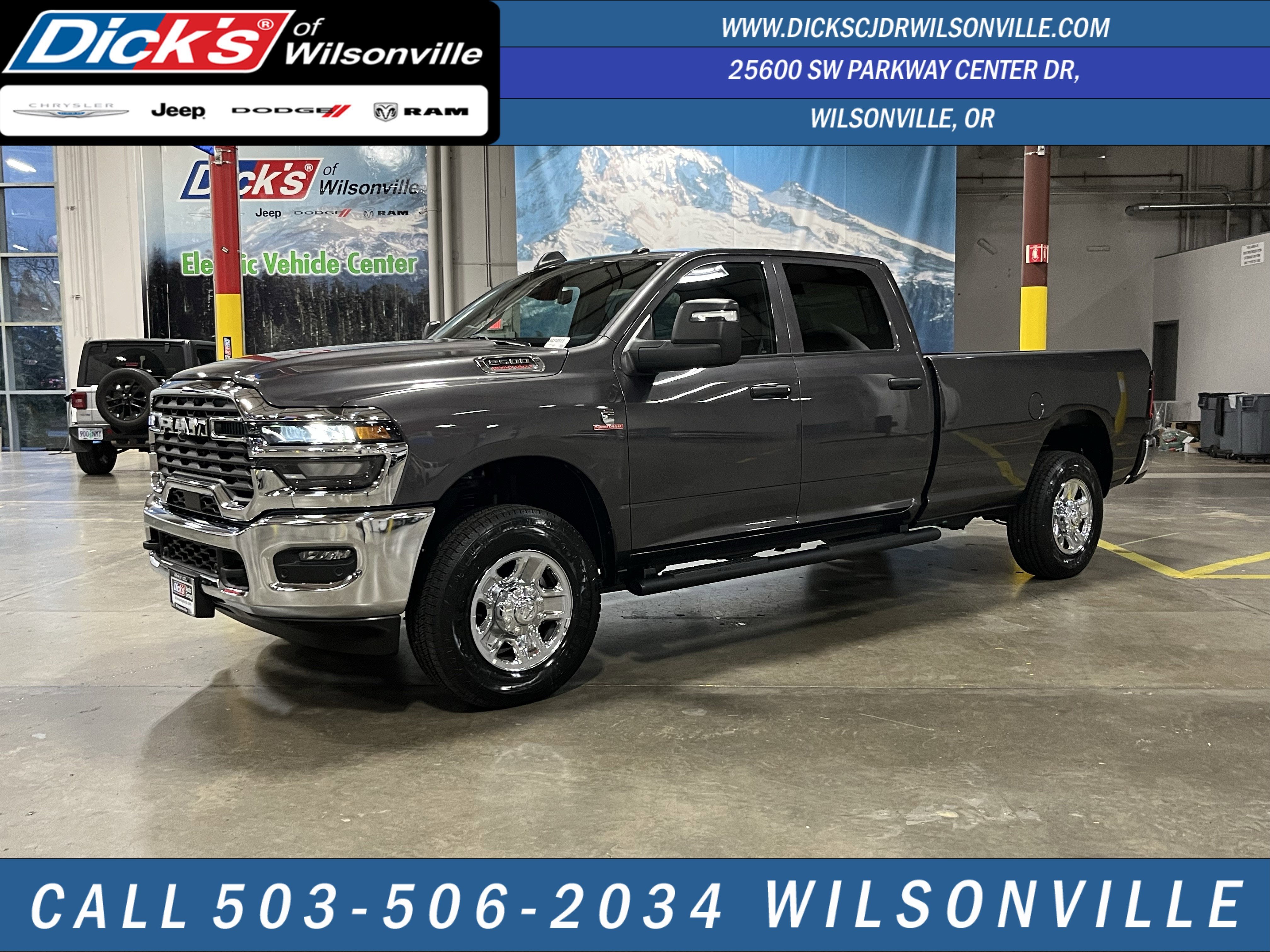 2025 RAM Ram 2500 RAM 2500 TRADESMAN CREW CAB 4X4 8' BOX