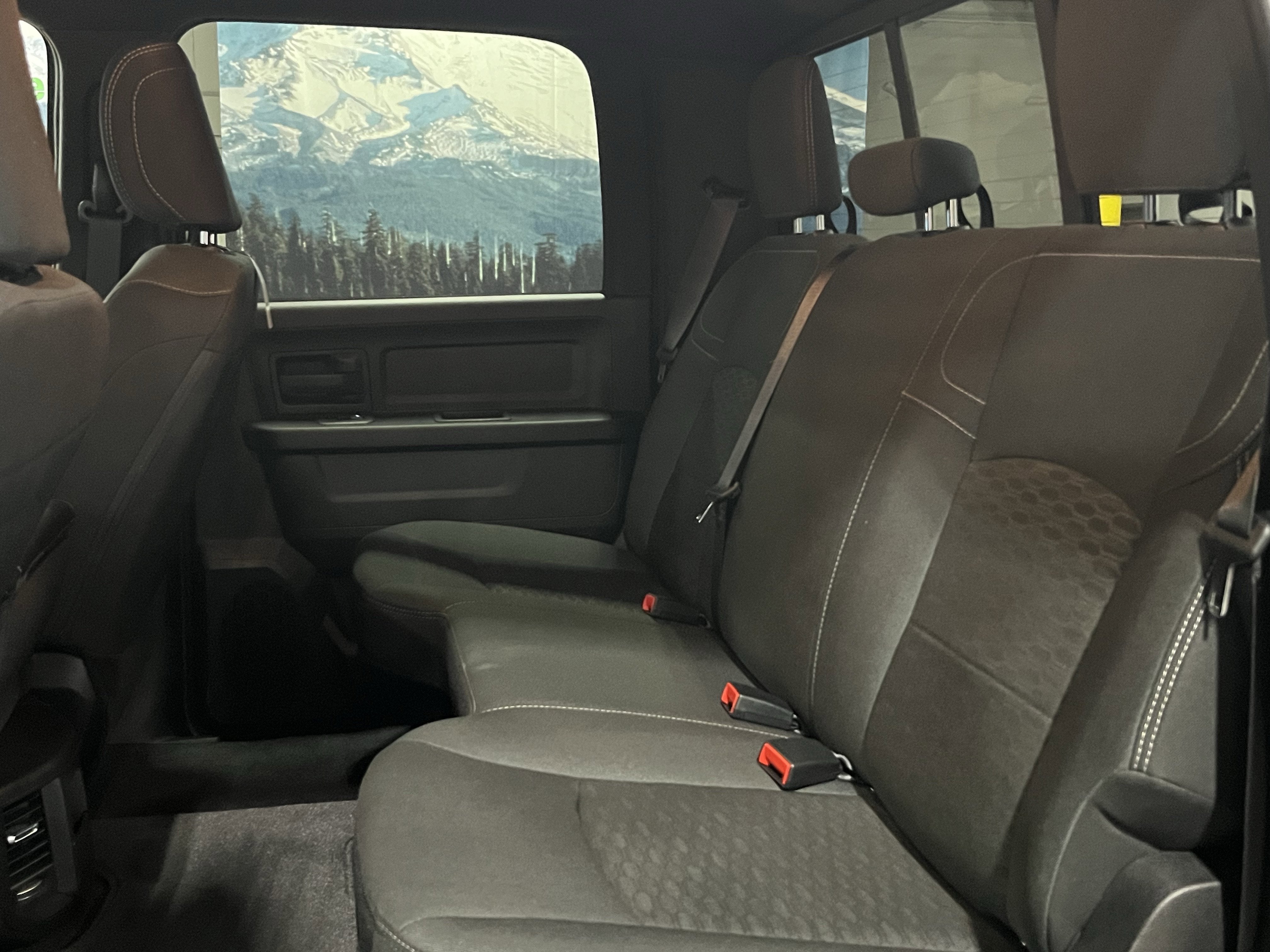 2025 RAM Ram 2500 RAM 2500 TRADESMAN CREW CAB 4X4 8' BOX