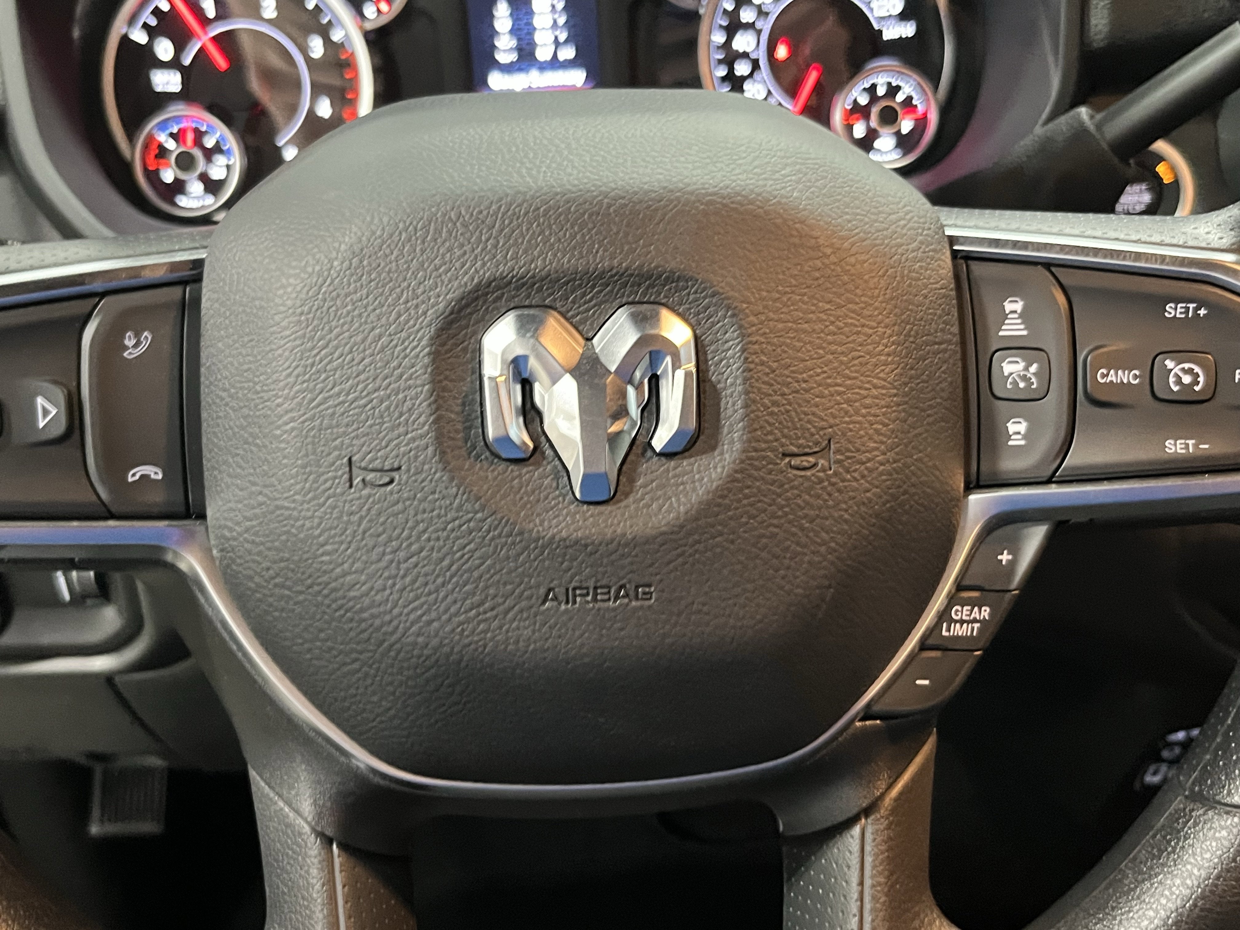 2025 RAM Ram 2500 RAM 2500 TRADESMAN CREW CAB 4X4 8' BOX