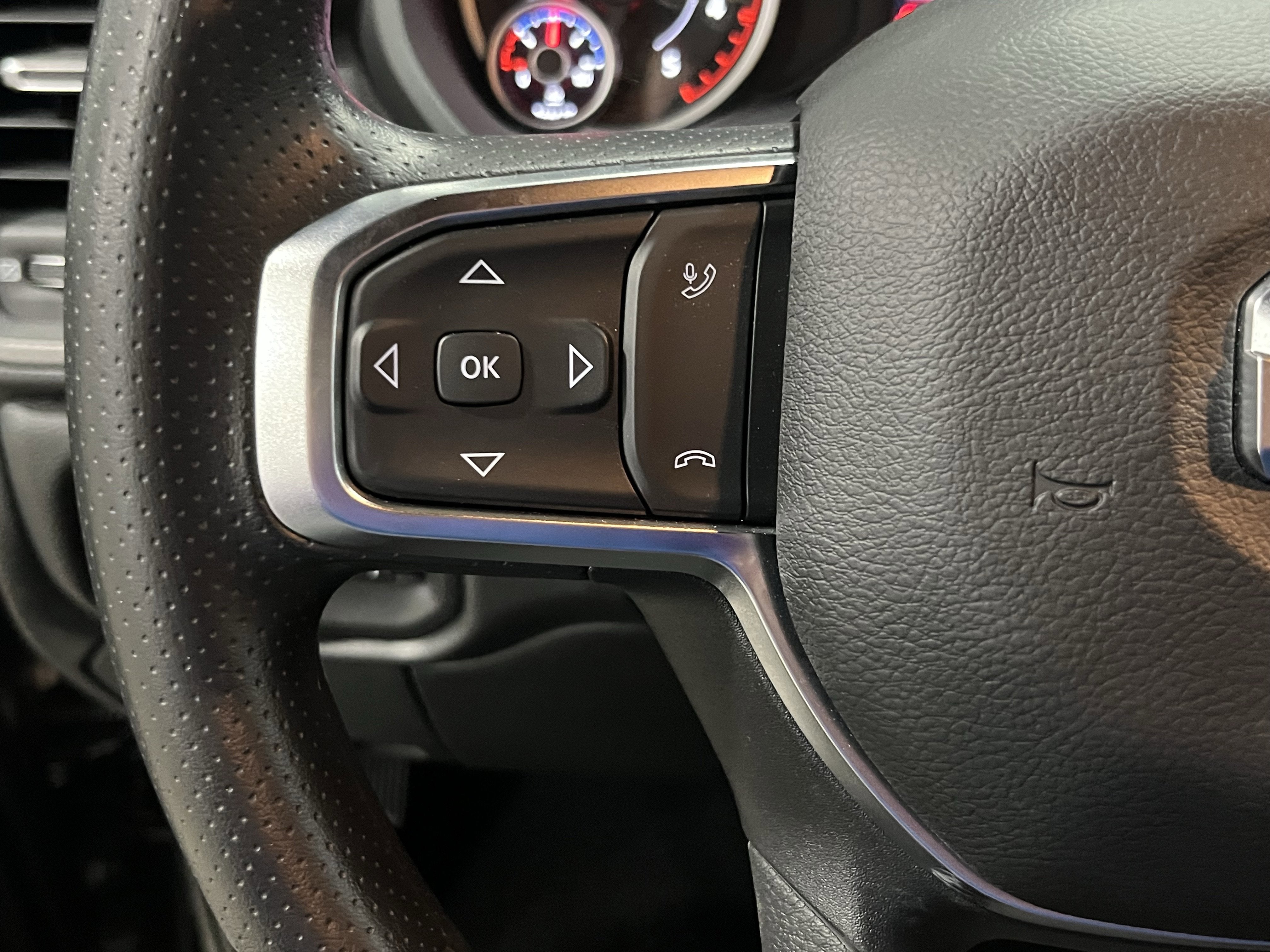 2025 RAM Ram 2500 RAM 2500 TRADESMAN CREW CAB 4X4 8' BOX