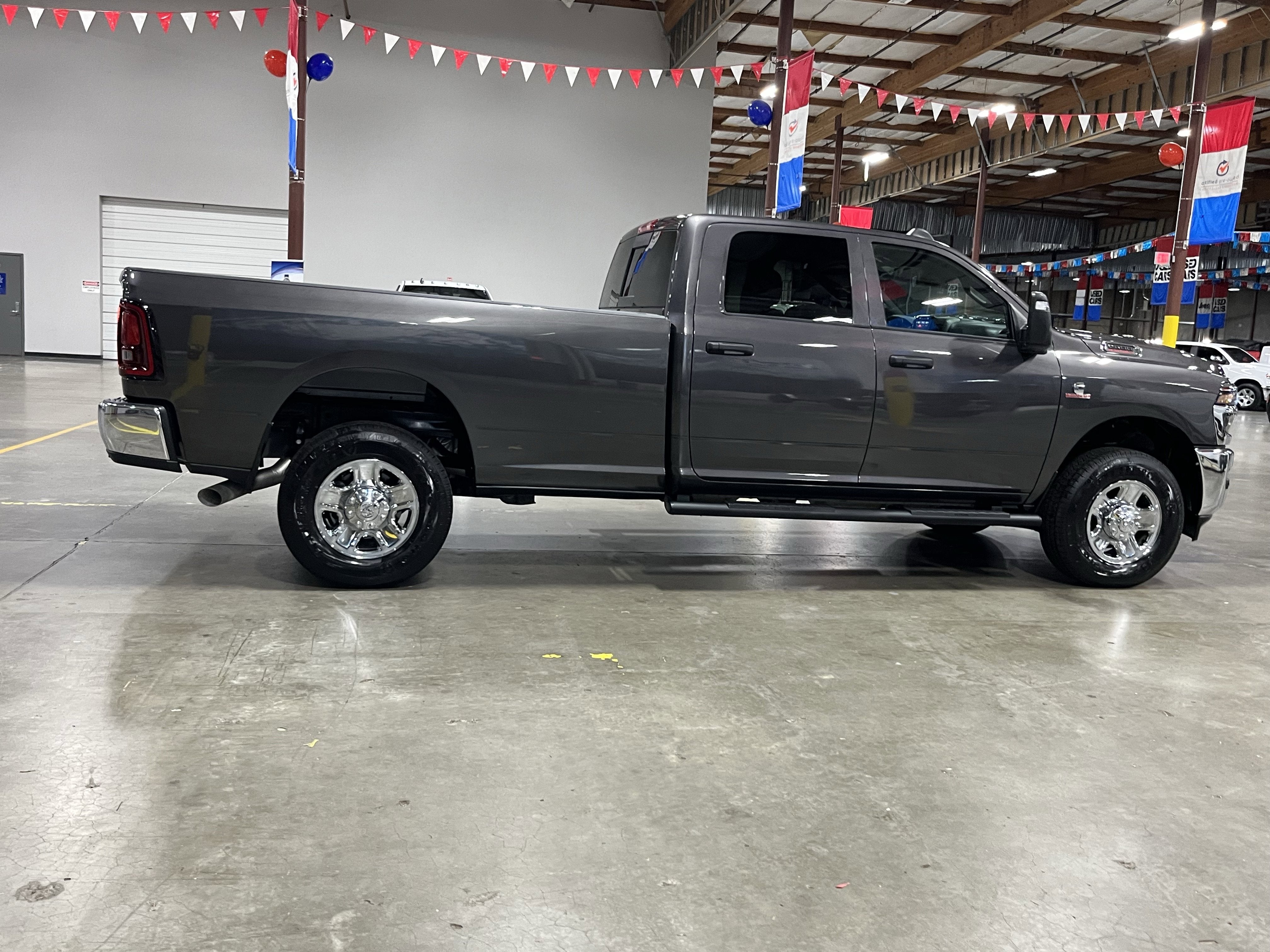 2025 RAM Ram 2500 RAM 2500 TRADESMAN CREW CAB 4X4 8' BOX