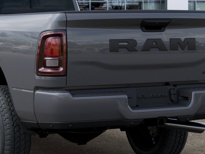 2026 RAM Ram 2500 RAM 2500 BLACK EXPRESS CREW CAB 4X4 8' BOX