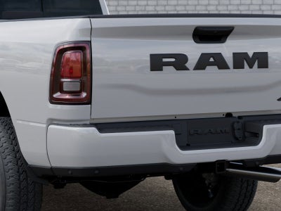 2026 RAM Ram 2500 RAM 2500 BLACK EXPRESS CREW CAB 4X4 8' BOX