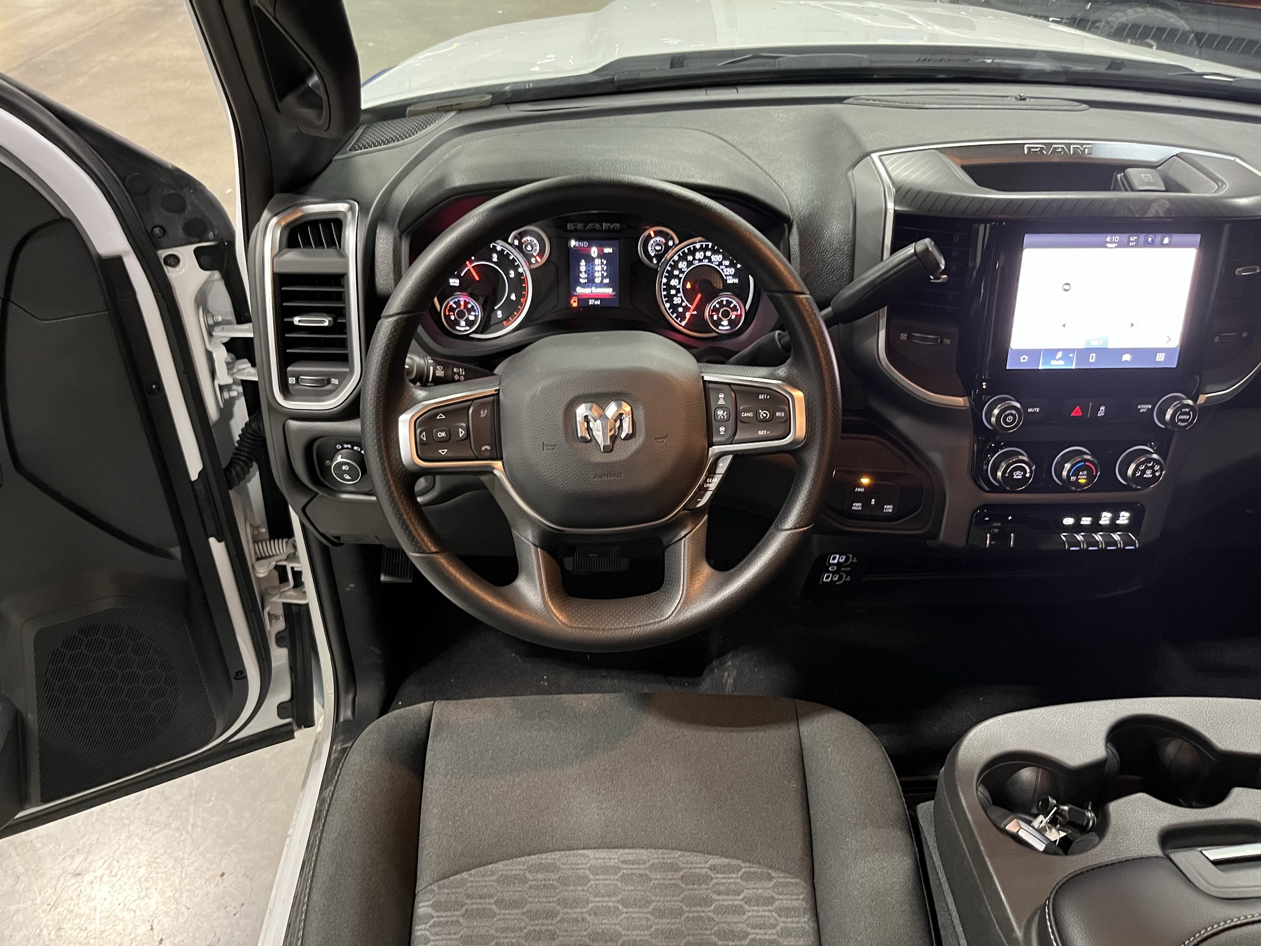 2025 RAM Ram 2500 RAM 2500 BIG HORN CREW CAB 4X4 8' BOX