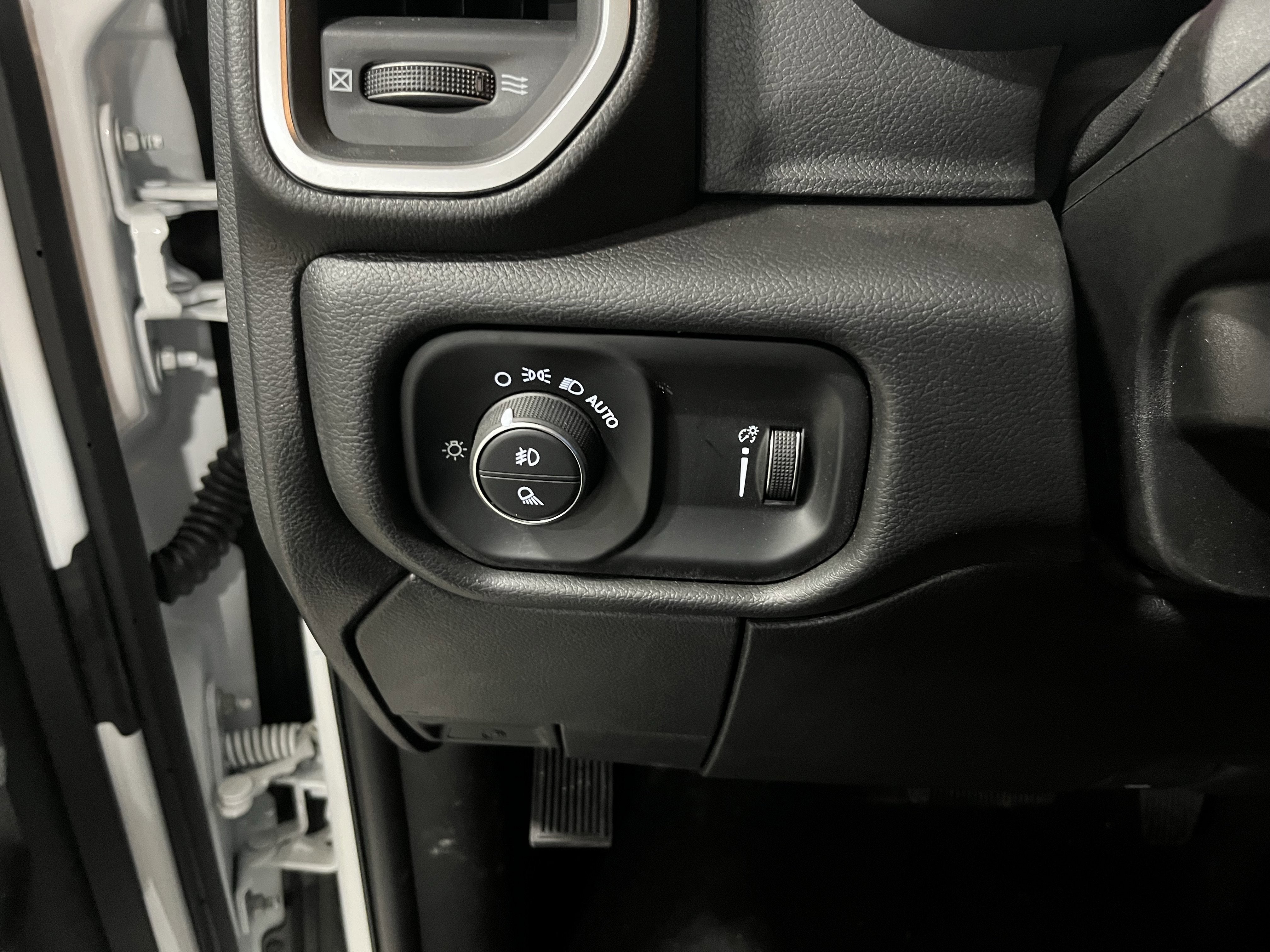 2025 RAM Ram 2500 RAM 2500 BIG HORN CREW CAB 4X4 8' BOX