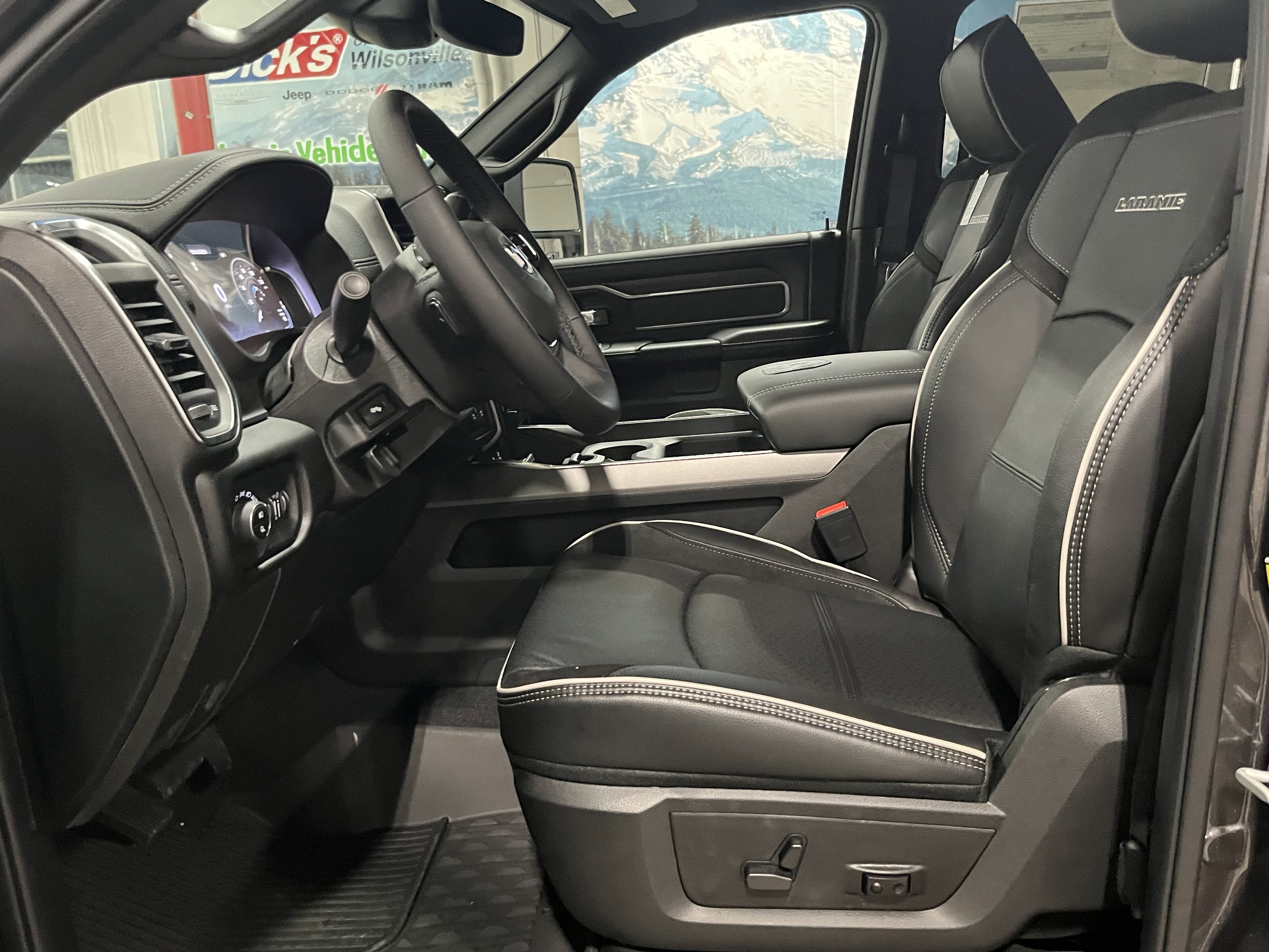 2026 RAM Ram 2500 RAM 2500 LARAMIE MEGA CAB 4X4 6'4' BOX