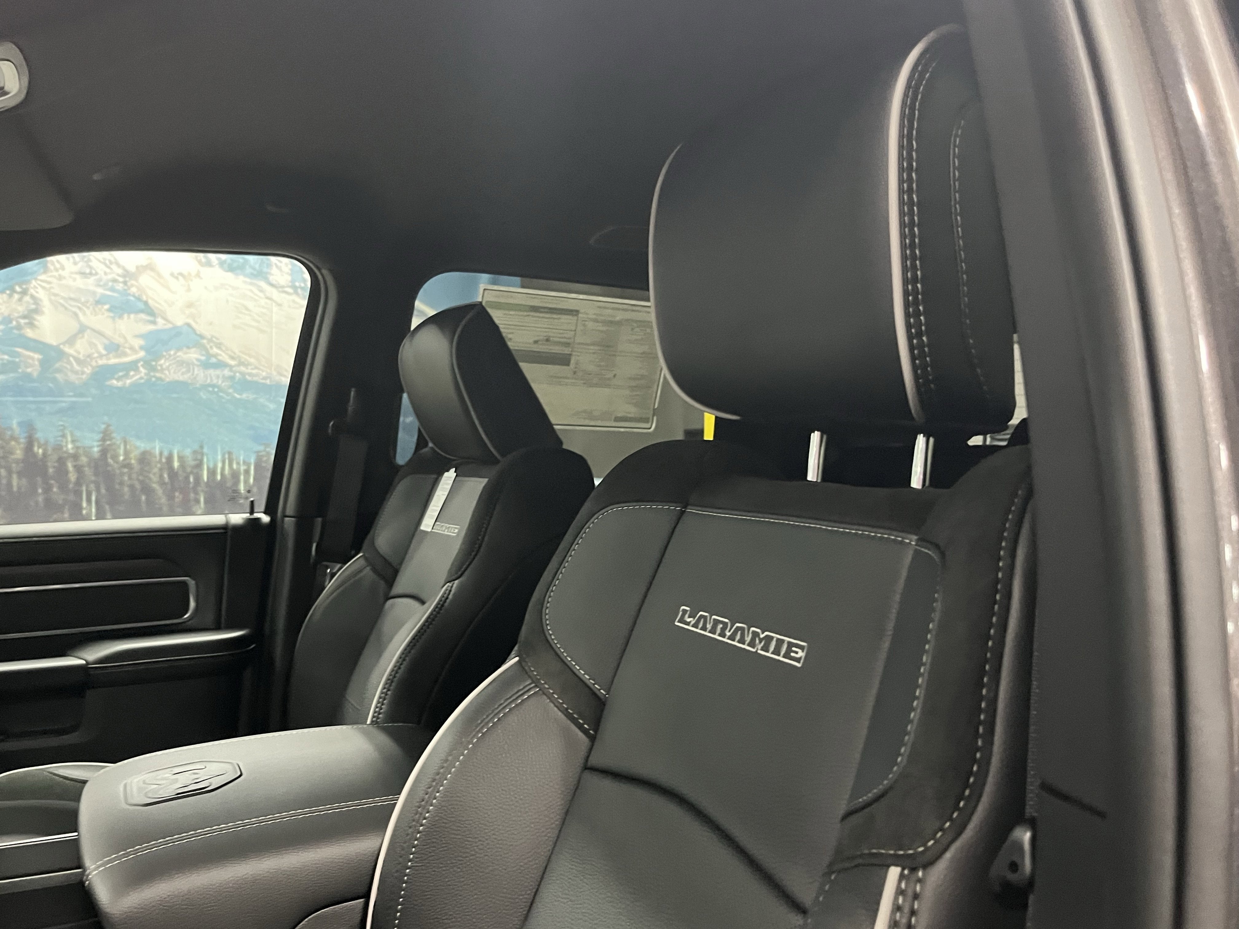 2026 RAM Ram 2500 RAM 2500 LARAMIE MEGA CAB 4X4 6'4' BOX