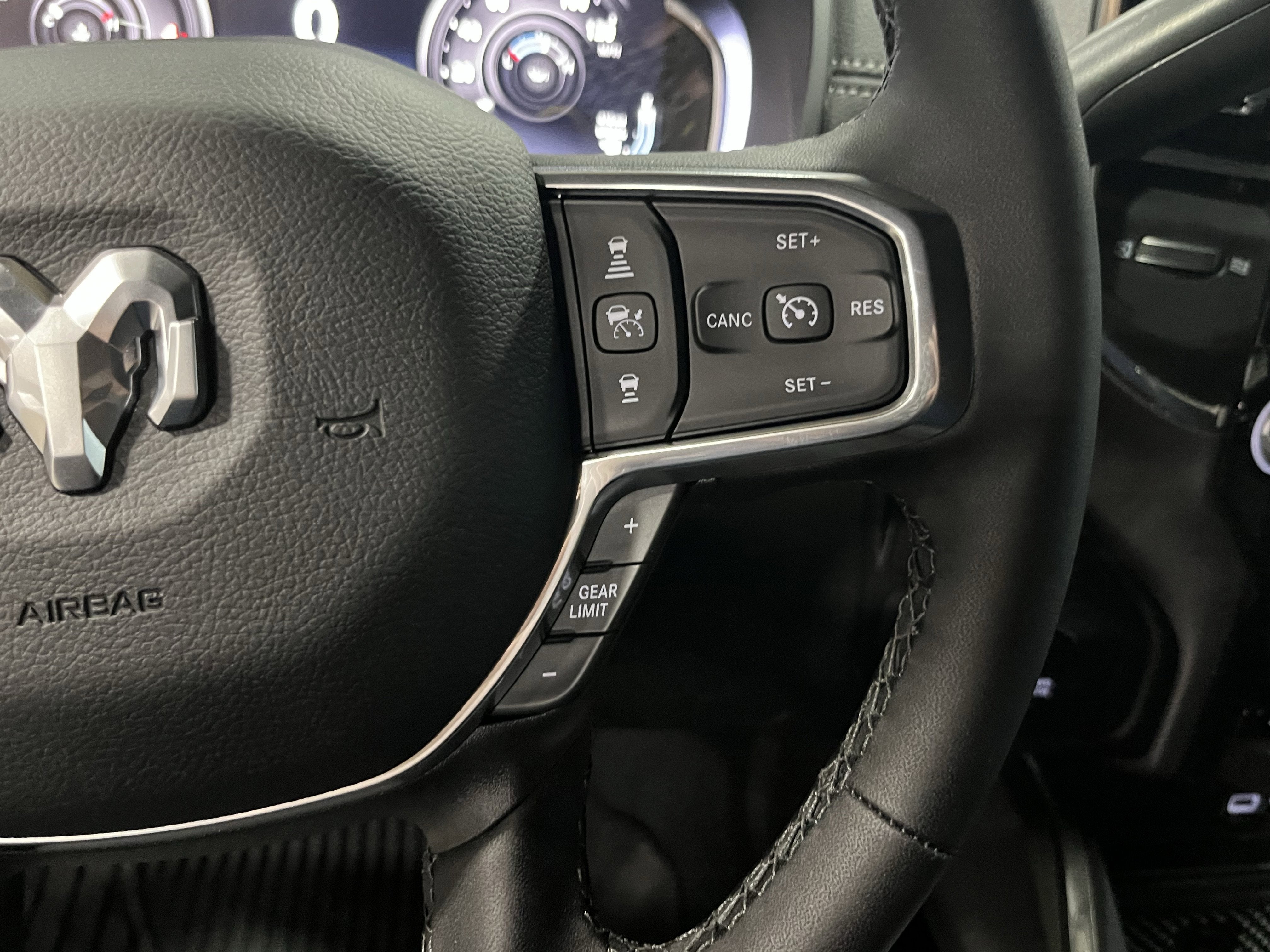 2026 RAM Ram 2500 RAM 2500 LARAMIE MEGA CAB 4X4 6'4' BOX