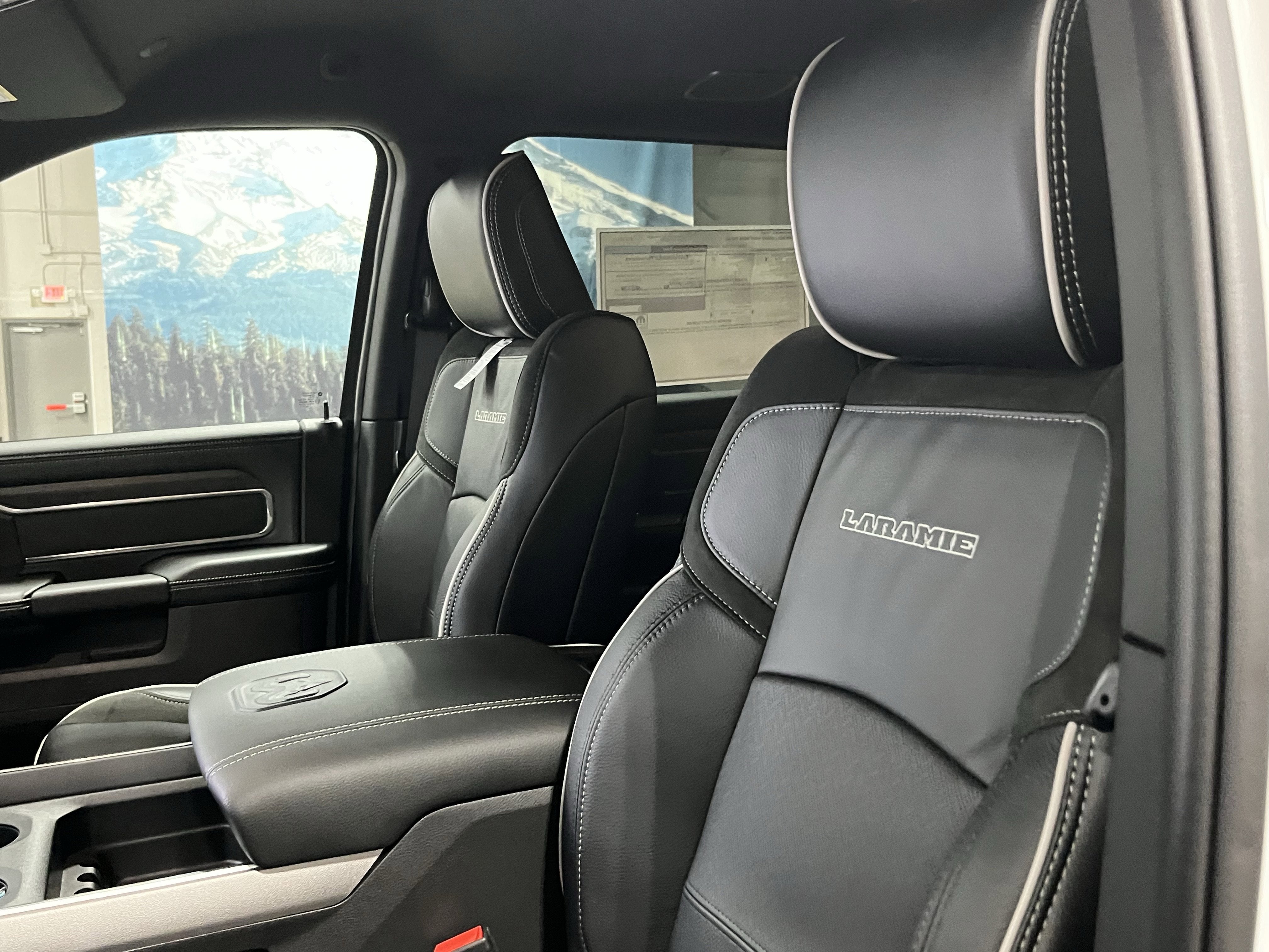 2026 RAM Ram 2500 RAM 2500 LARAMIE MEGA CAB 4X4 6'4' BOX