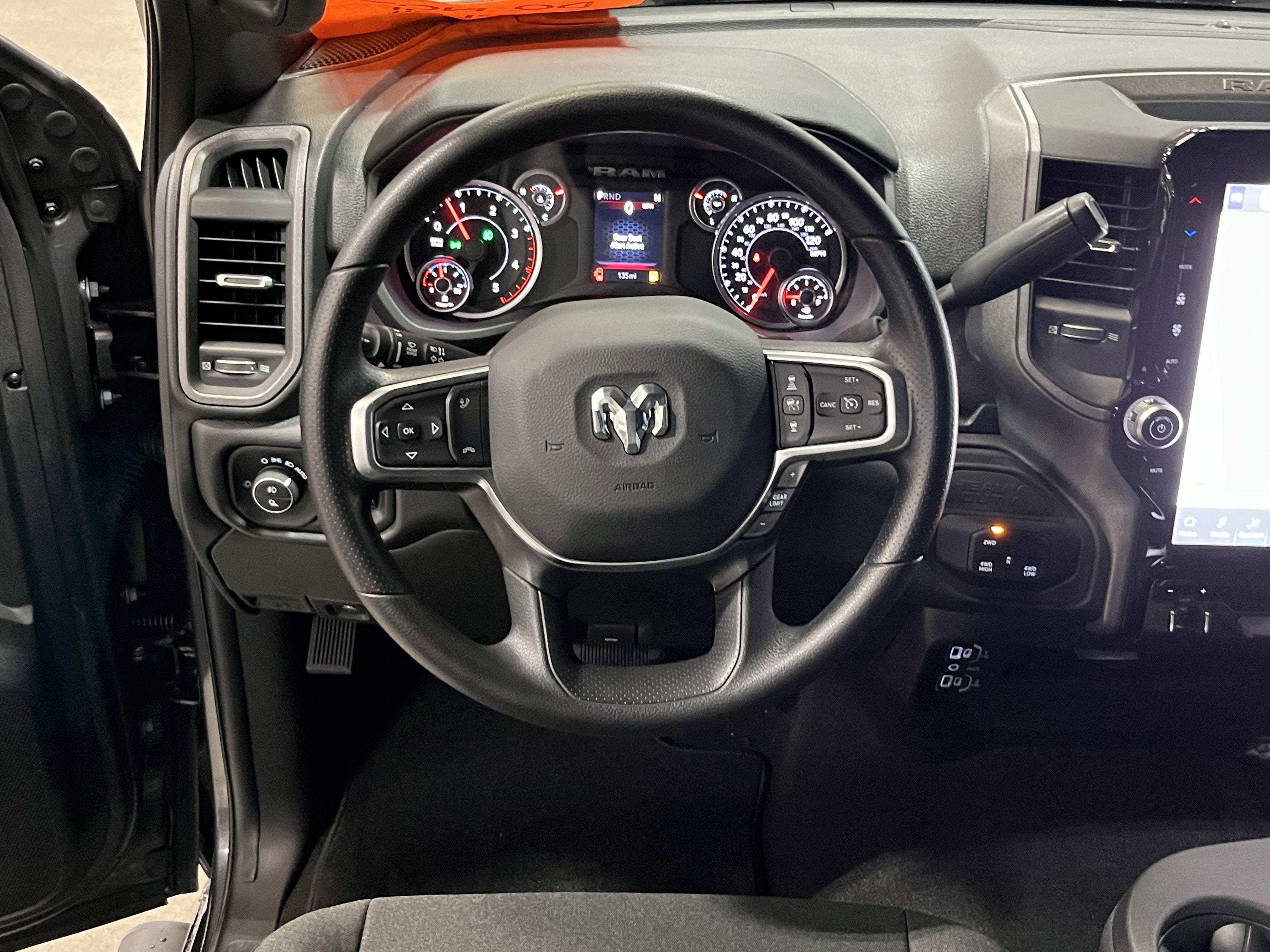 2026 RAM Ram 3500 RAM 3500 TRADESMAN CREW CAB 4X4 8' BOX