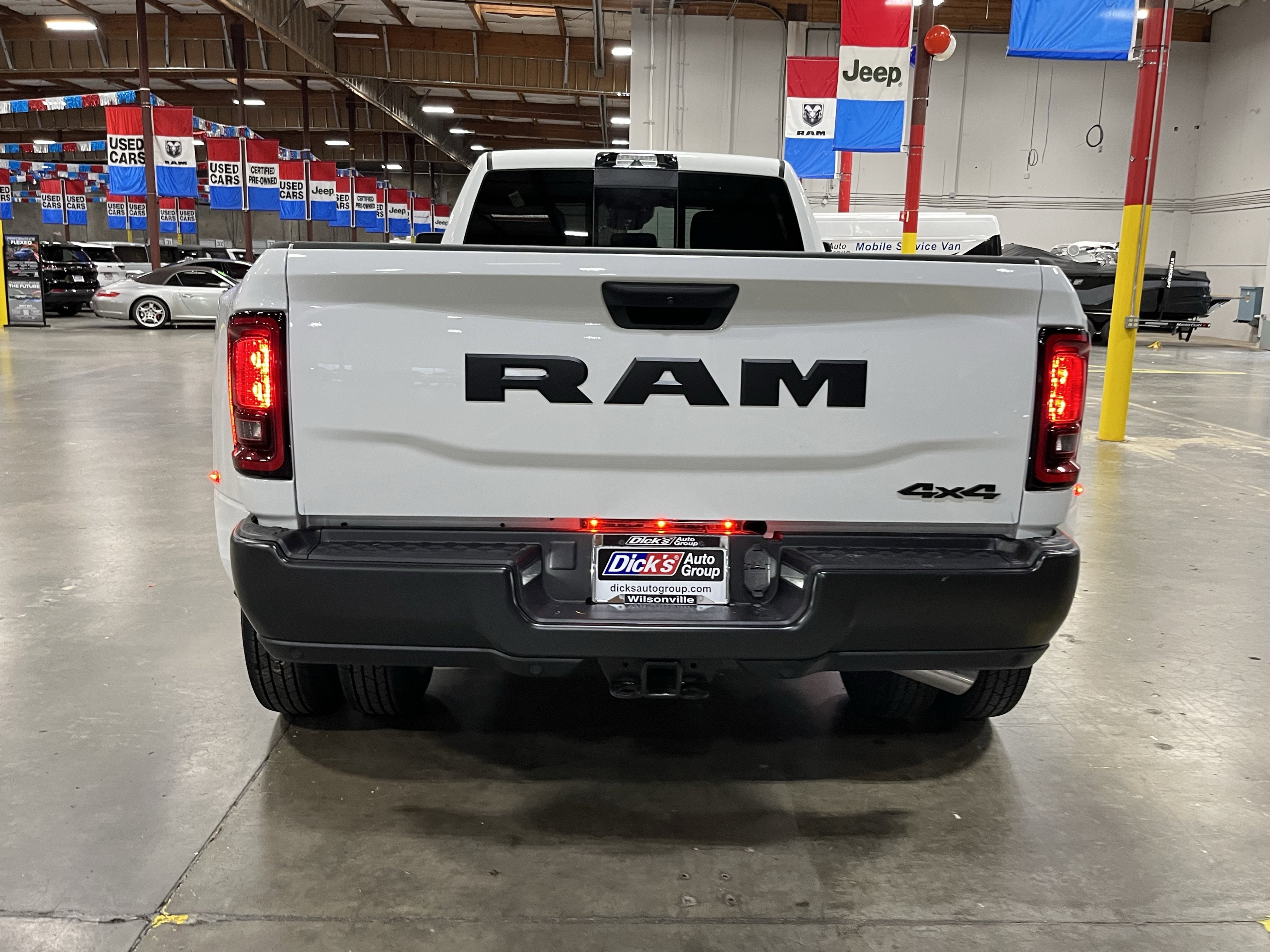 2026 RAM Ram 3500 RAM 3500 TRADESMAN CREW CAB 4X4 8' BOX