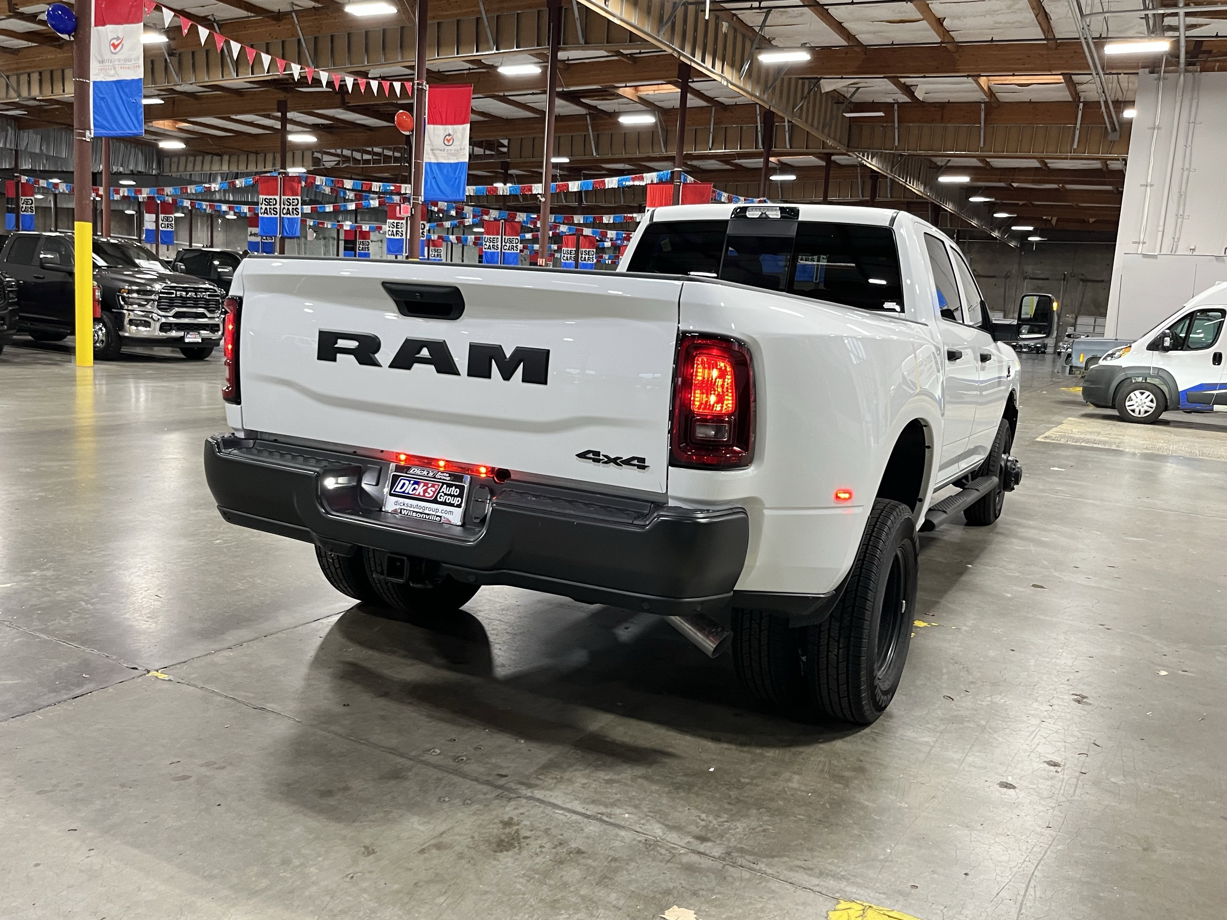 2026 RAM Ram 3500 RAM 3500 TRADESMAN CREW CAB 4X4 8' BOX