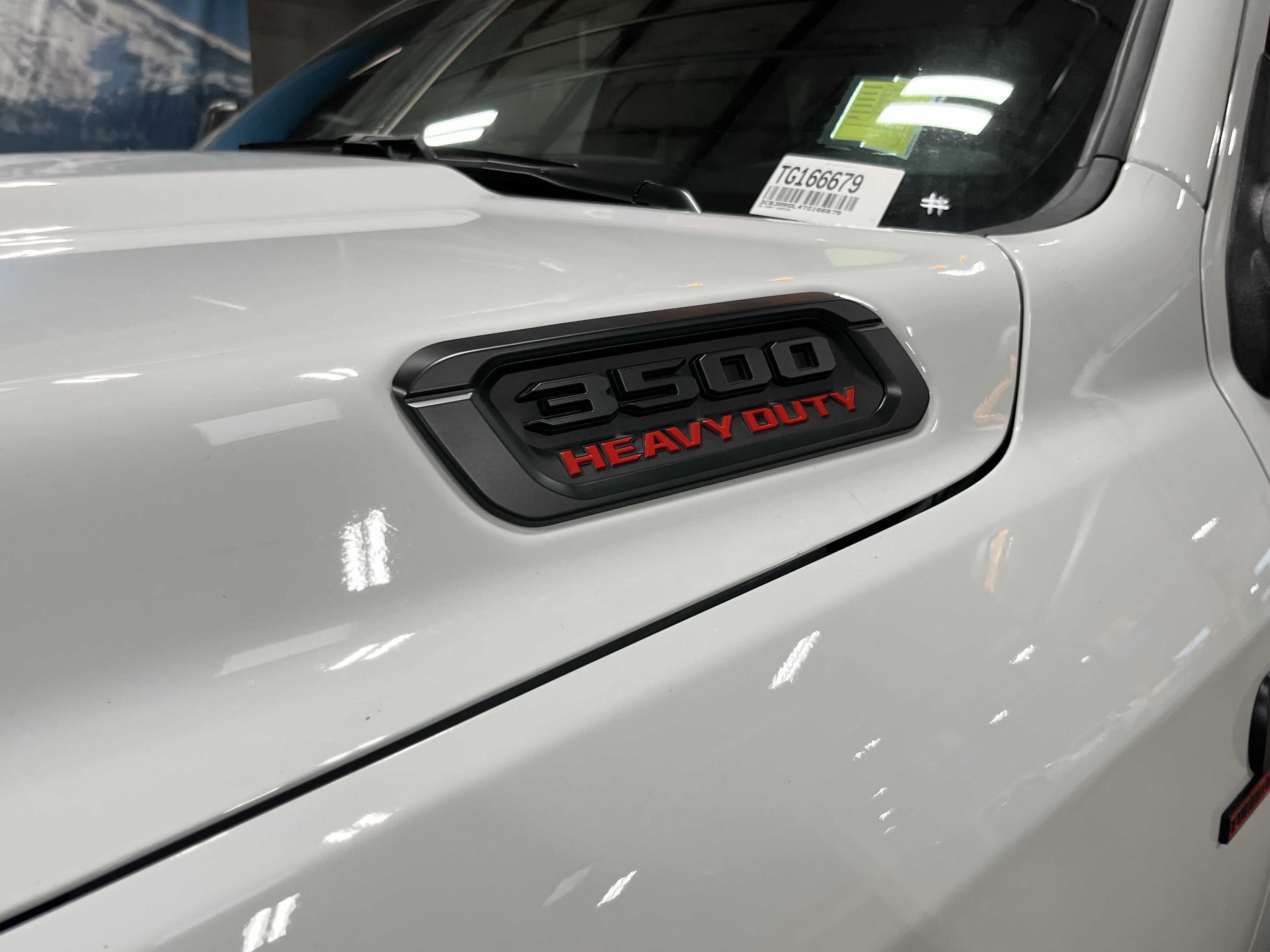 2026 RAM Ram 3500 RAM 3500 TRADESMAN CREW CAB 4X4 8' BOX