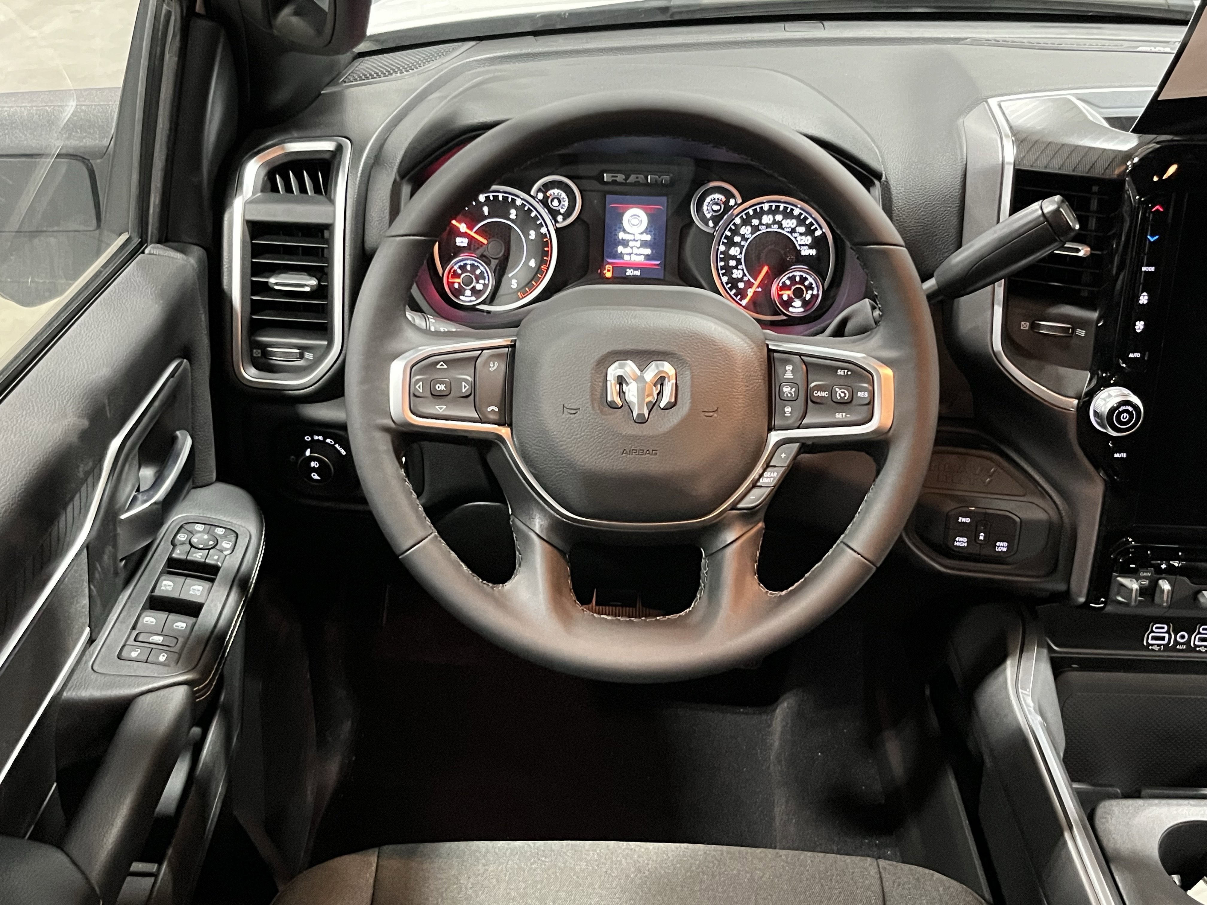 2026 RAM Ram 3500 RAM 3500 BIG HORN CREW CAB 4X4 8' BOX