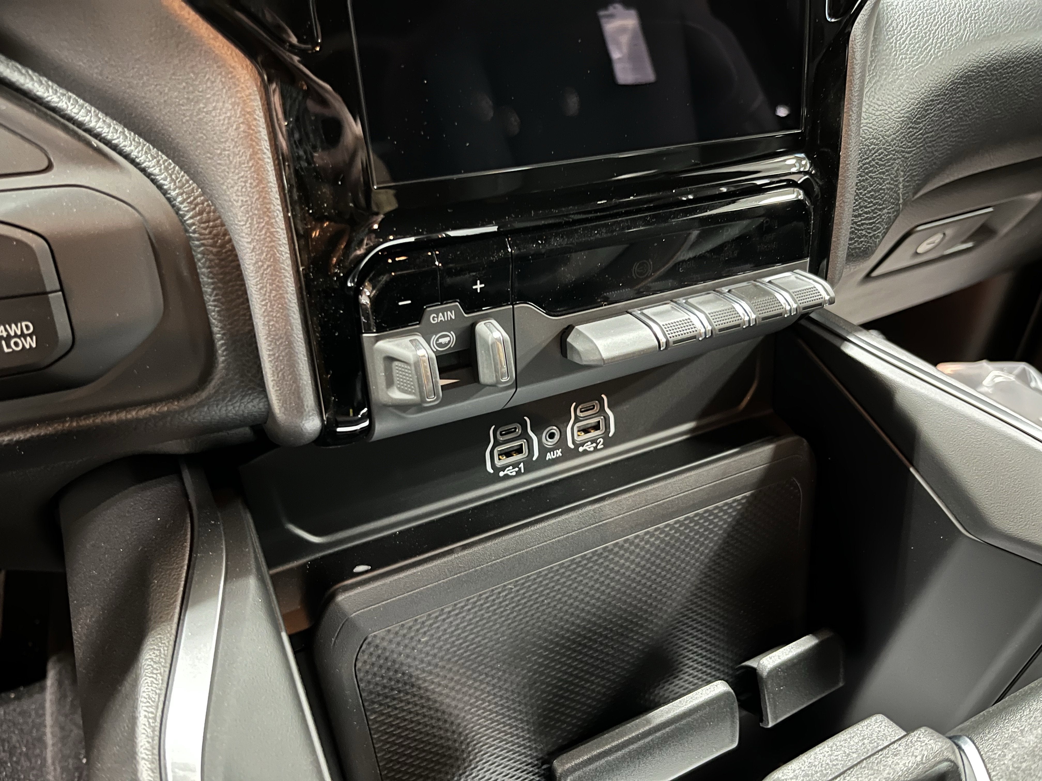 2026 RAM Ram 3500 RAM 3500 BIG HORN CREW CAB 4X4 8' BOX