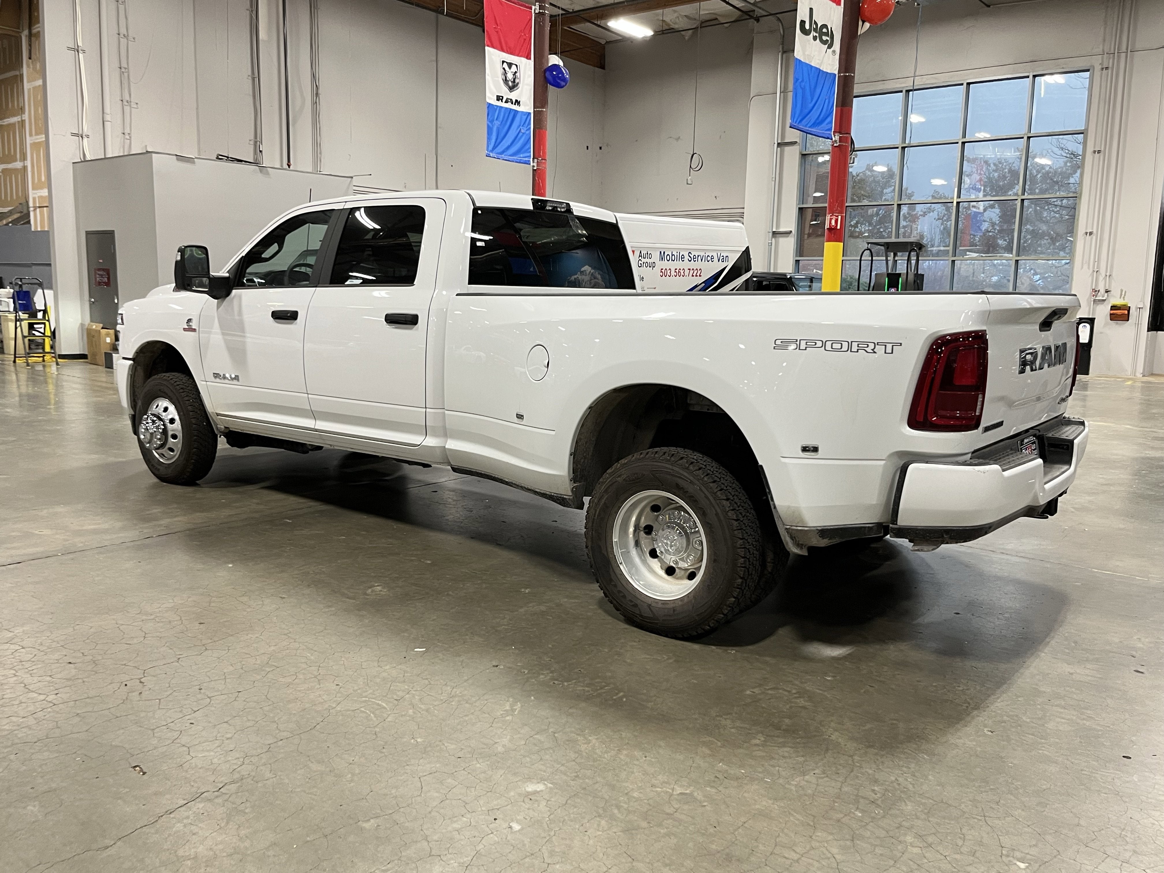 2026 RAM Ram 3500 RAM 3500 BIG HORN CREW CAB 4X4 8' BOX