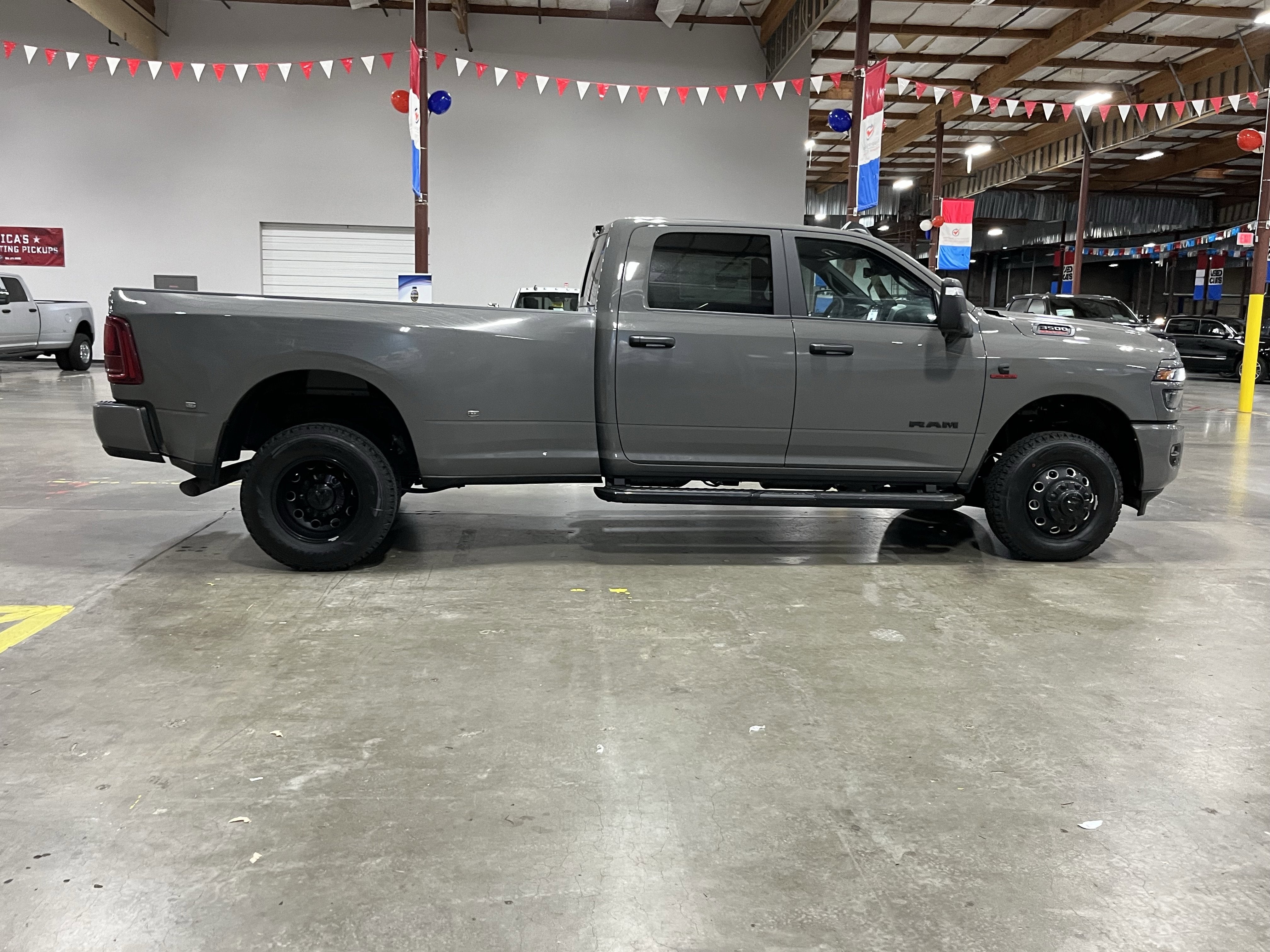 2026 RAM Ram 3500 RAM 3500 BIG HORN CREW CAB 4X4 8' BOX