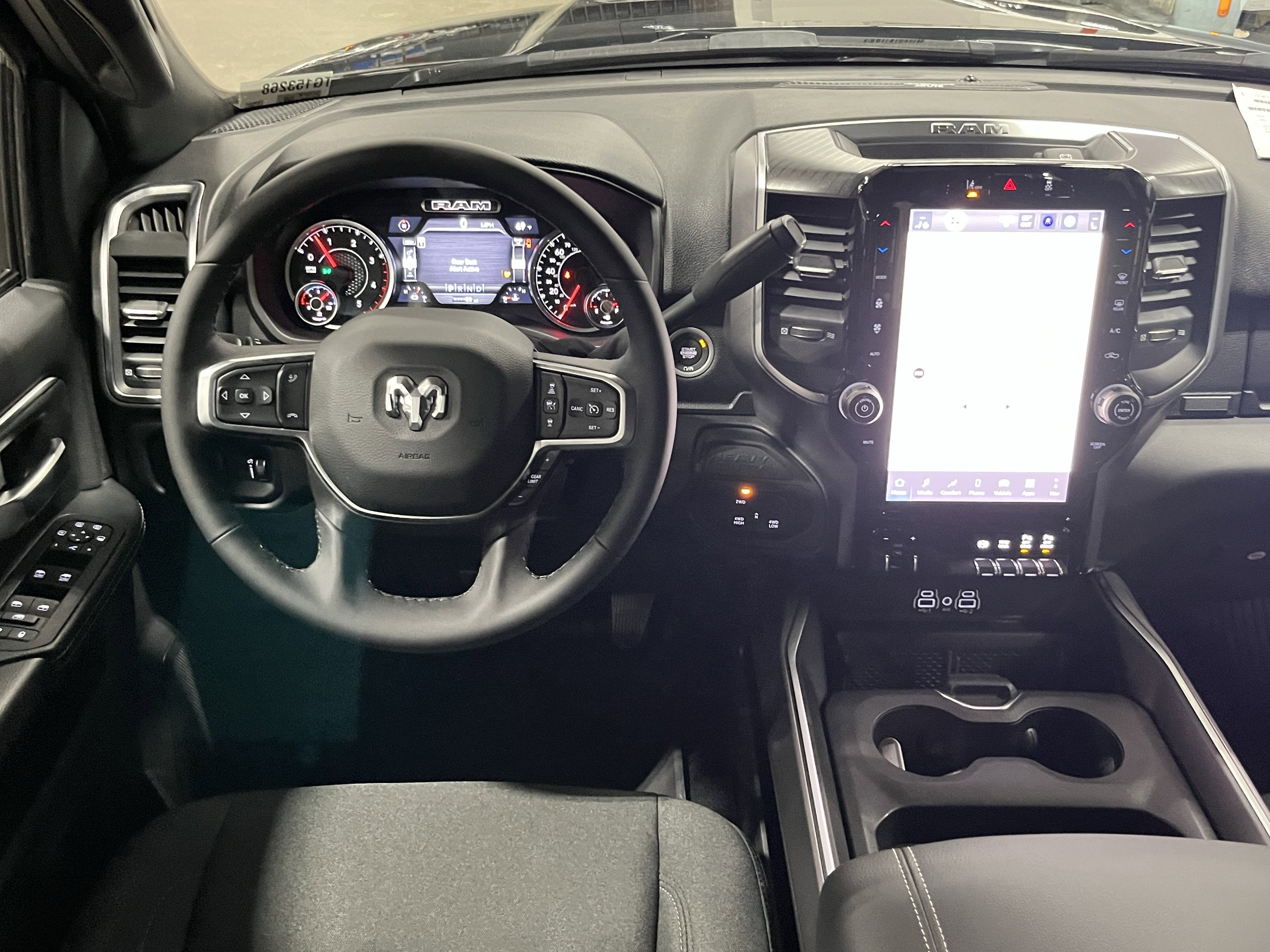 2026 RAM Ram 3500 RAM 3500 BIG HORN CREW CAB 4X4 8' BOX