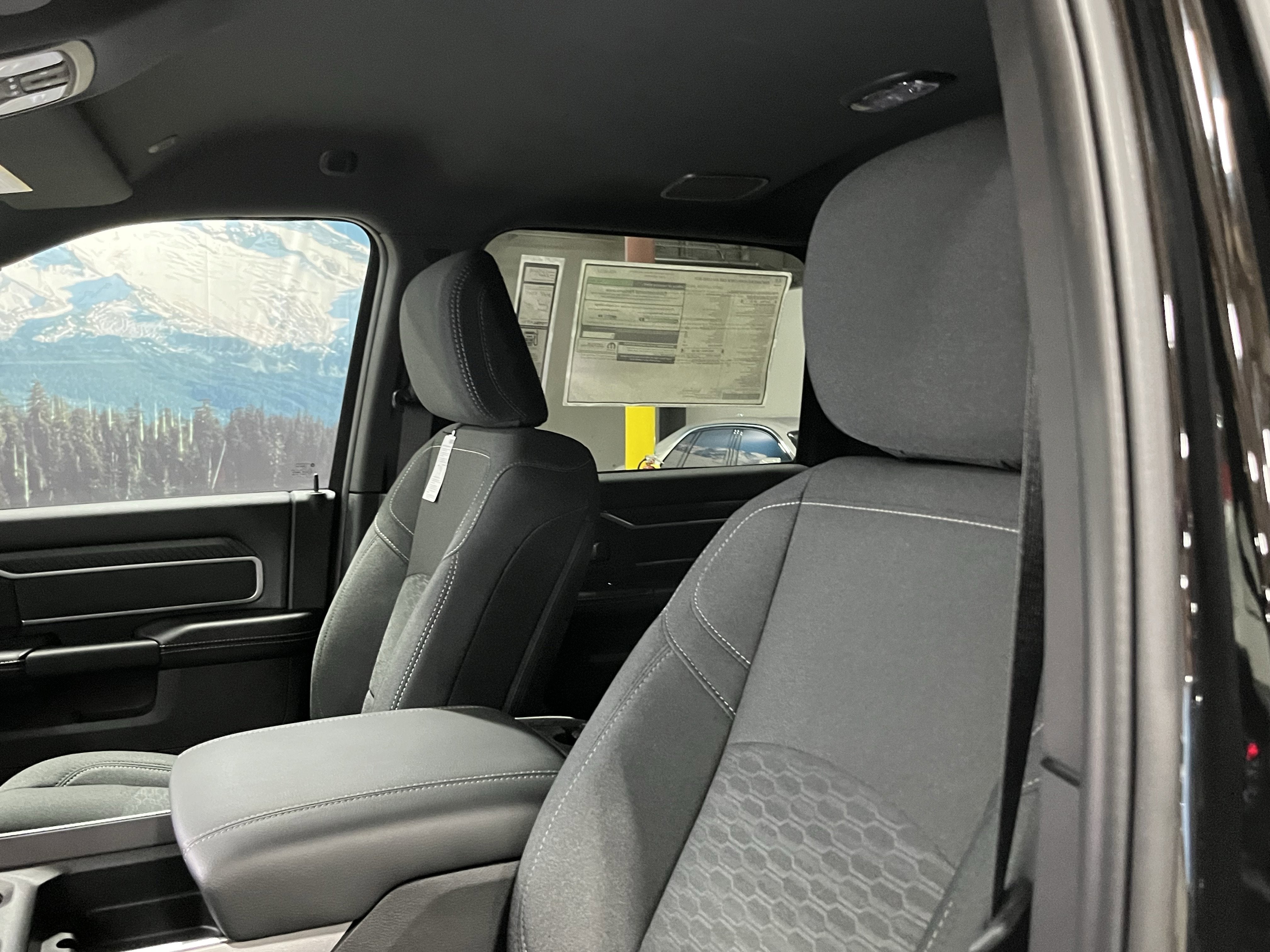 2026 RAM Ram 3500 RAM 3500 BIG HORN CREW CAB 4X4 8' BOX