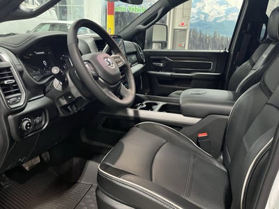 2026 RAM Ram 3500 RAM 3500 LARAMIE CREW CAB 4X4 8' BOX