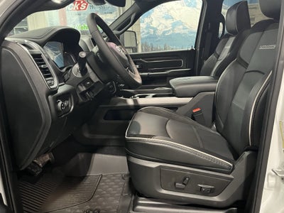 2026 RAM Ram 3500 RAM 3500 LARAMIE CREW CAB 4X4 8' BOX