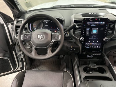 2026 RAM Ram 3500 RAM 3500 LARAMIE CREW CAB 4X4 8' BOX