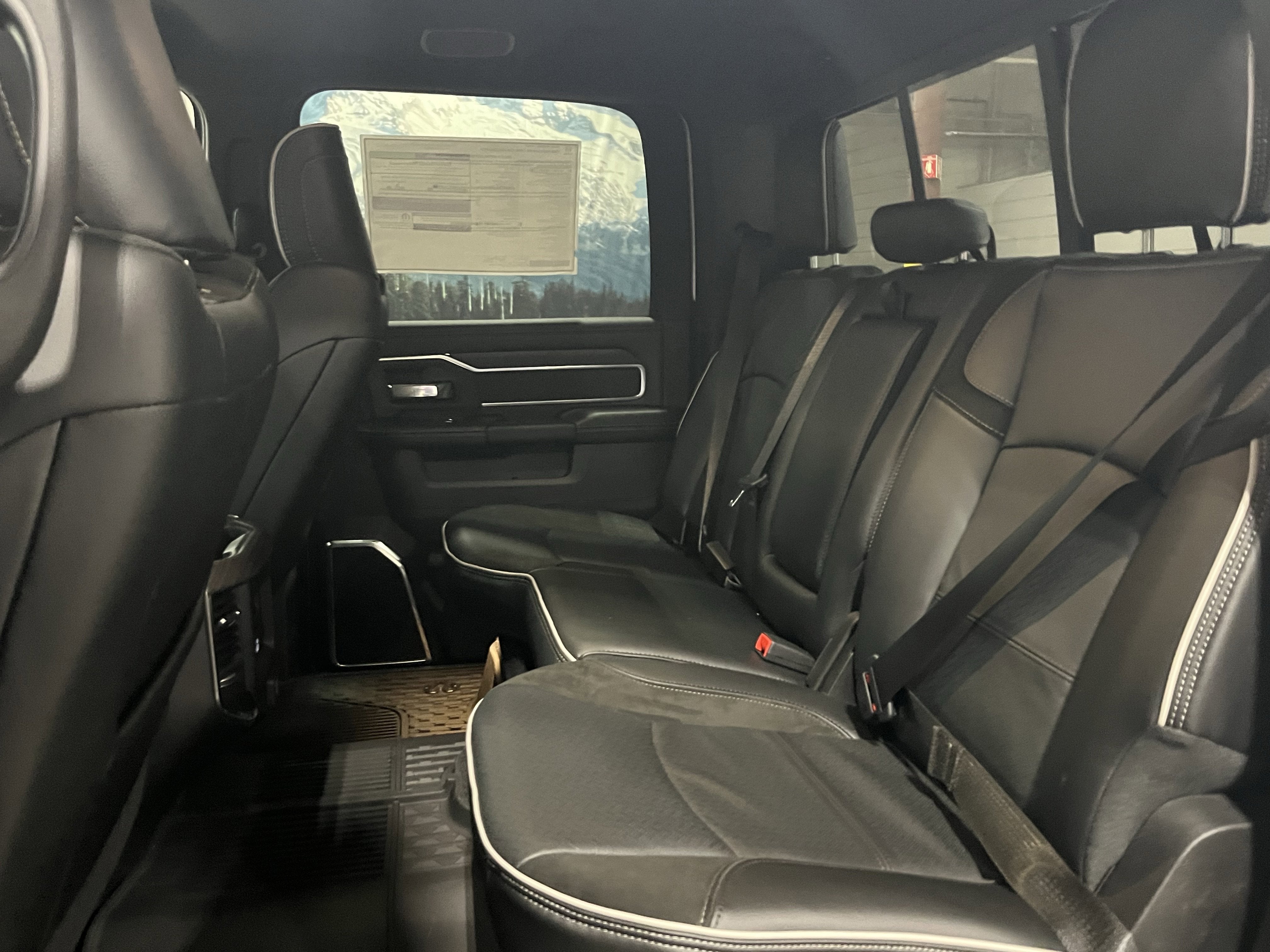 2026 RAM Ram 3500 RAM 3500 LARAMIE CREW CAB 4X4 8' BOX