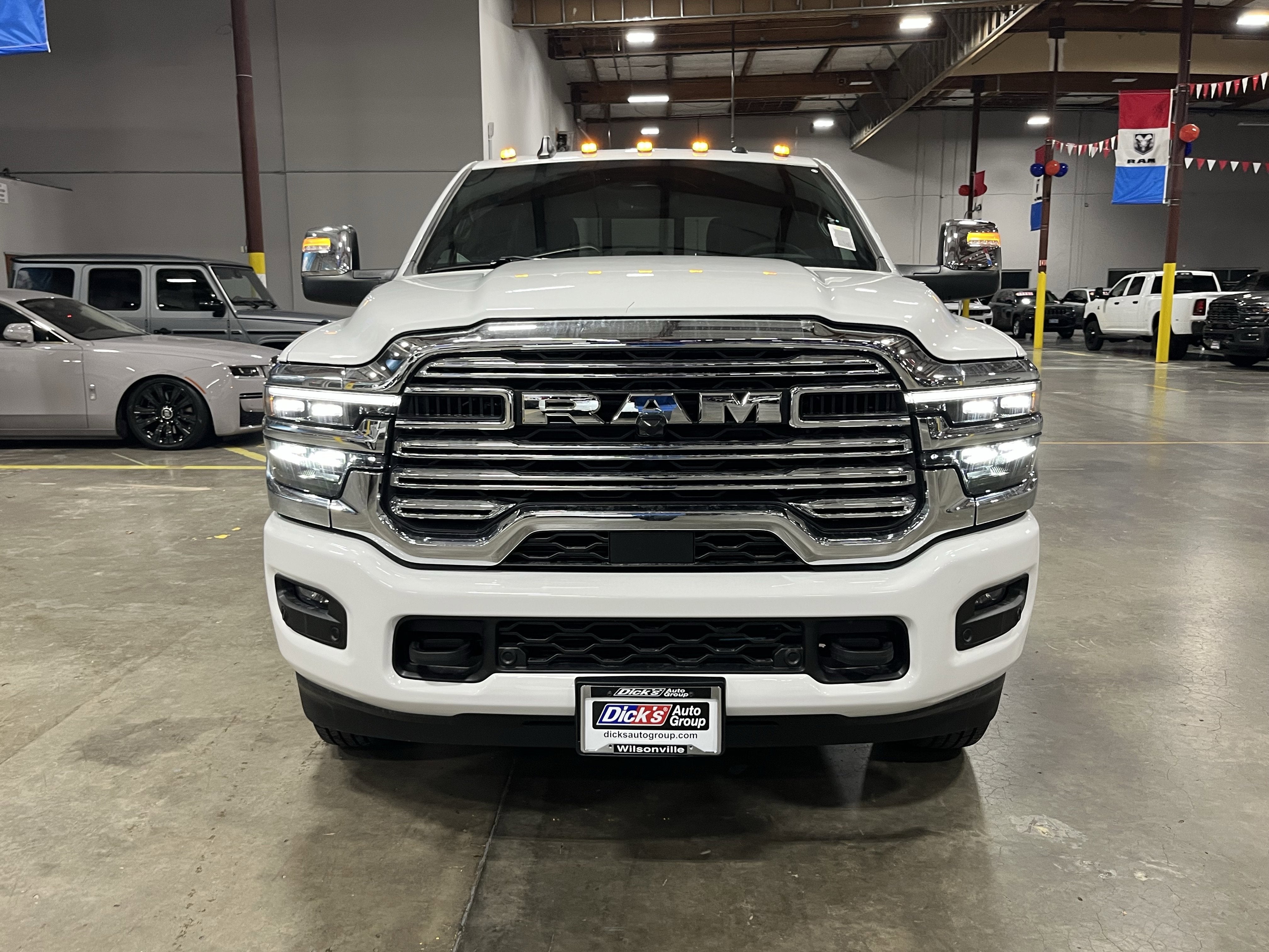 2026 RAM Ram 3500 RAM 3500 LARAMIE CREW CAB 4X4 8' BOX