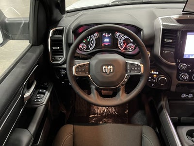 2025 RAM Ram 1500 RAM 1500 BIG HORN CREW CAB 4X4 5'7' BOX