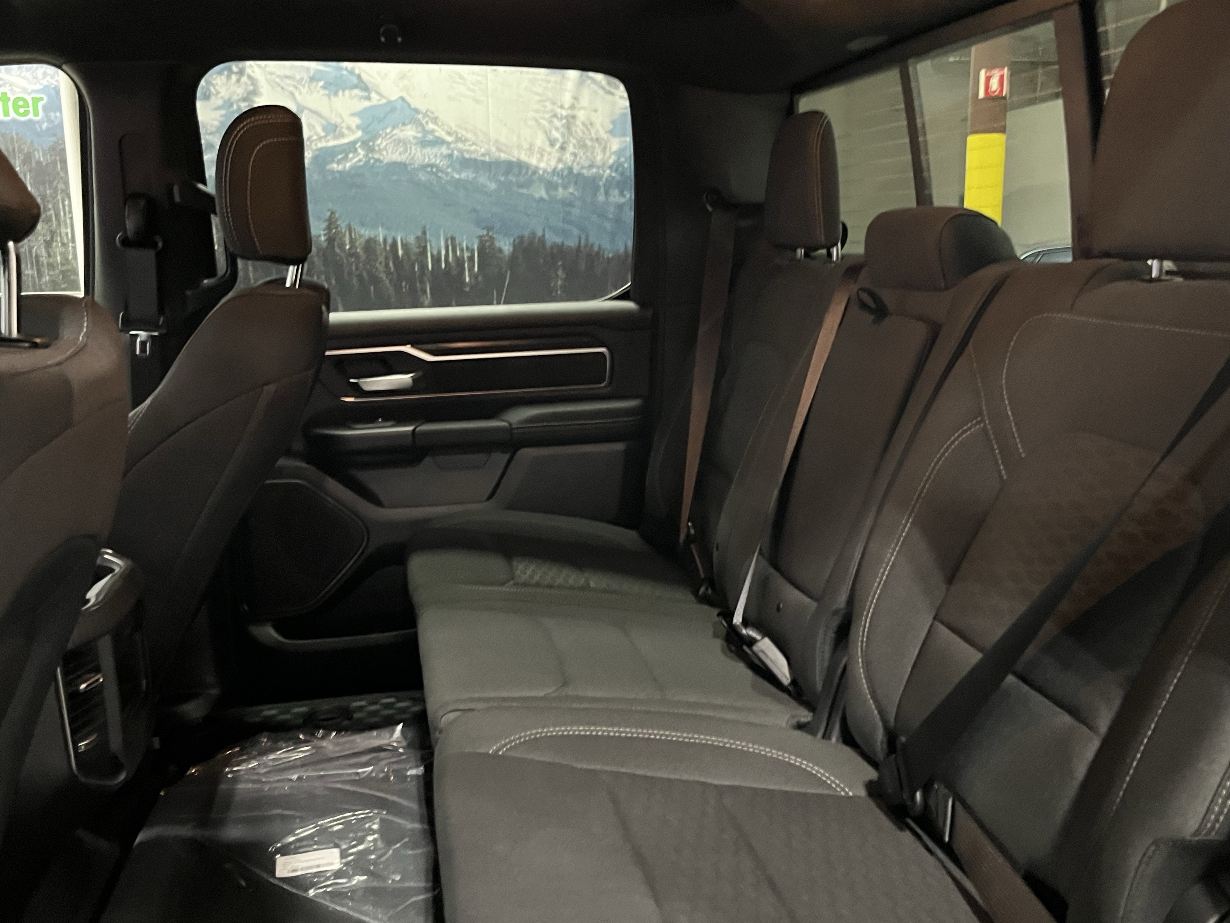 2025 RAM Ram 1500 RAM 1500 BIG HORN CREW CAB 4X4 5'7' BOX