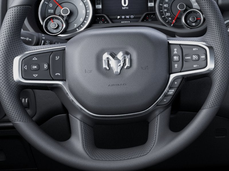 2026 RAM Ram 1500 RAM 1500 EXPRESS CREW CAB 4X4 5'7' BOX