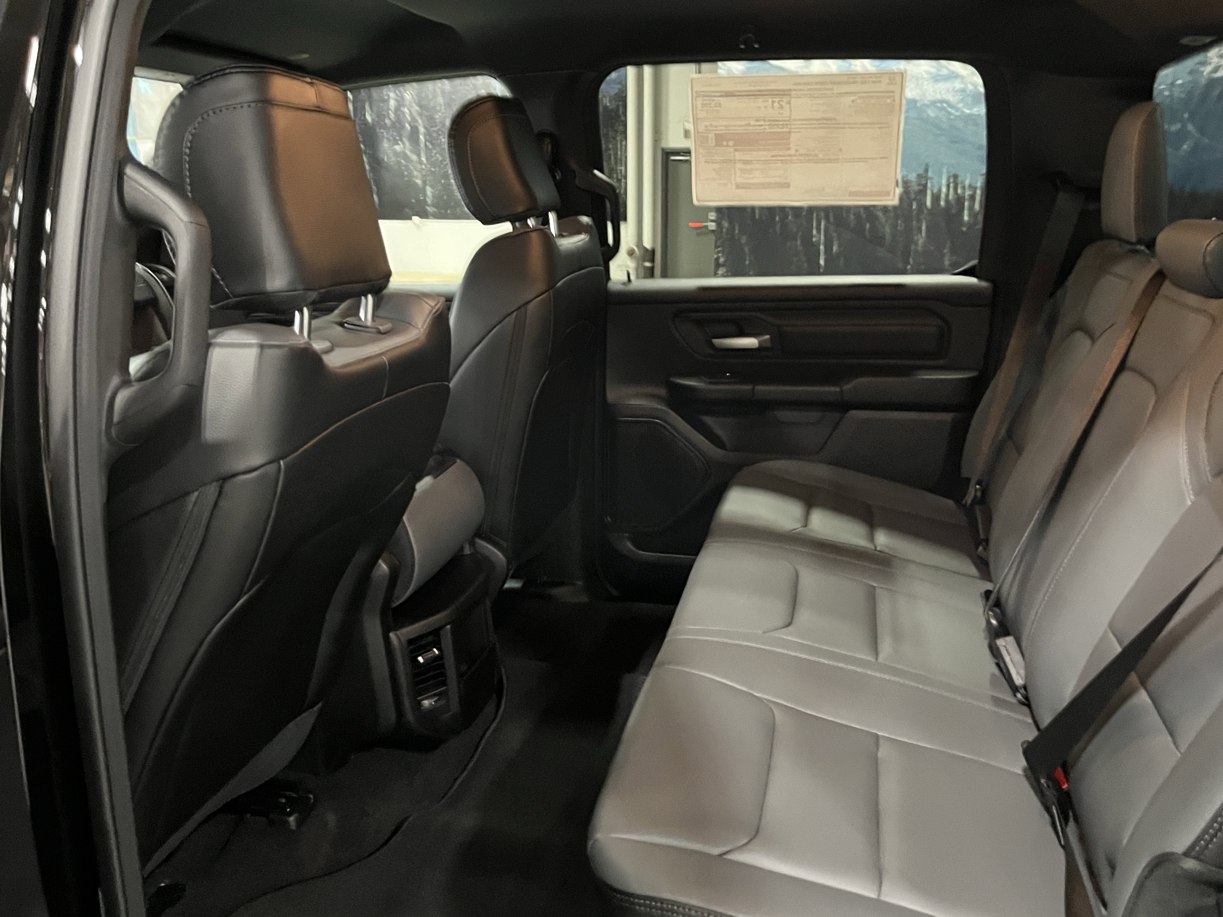 2026 RAM Ram 1500 RAM 1500 TRADESMAN CREW CAB 4X4 5'7' BOX