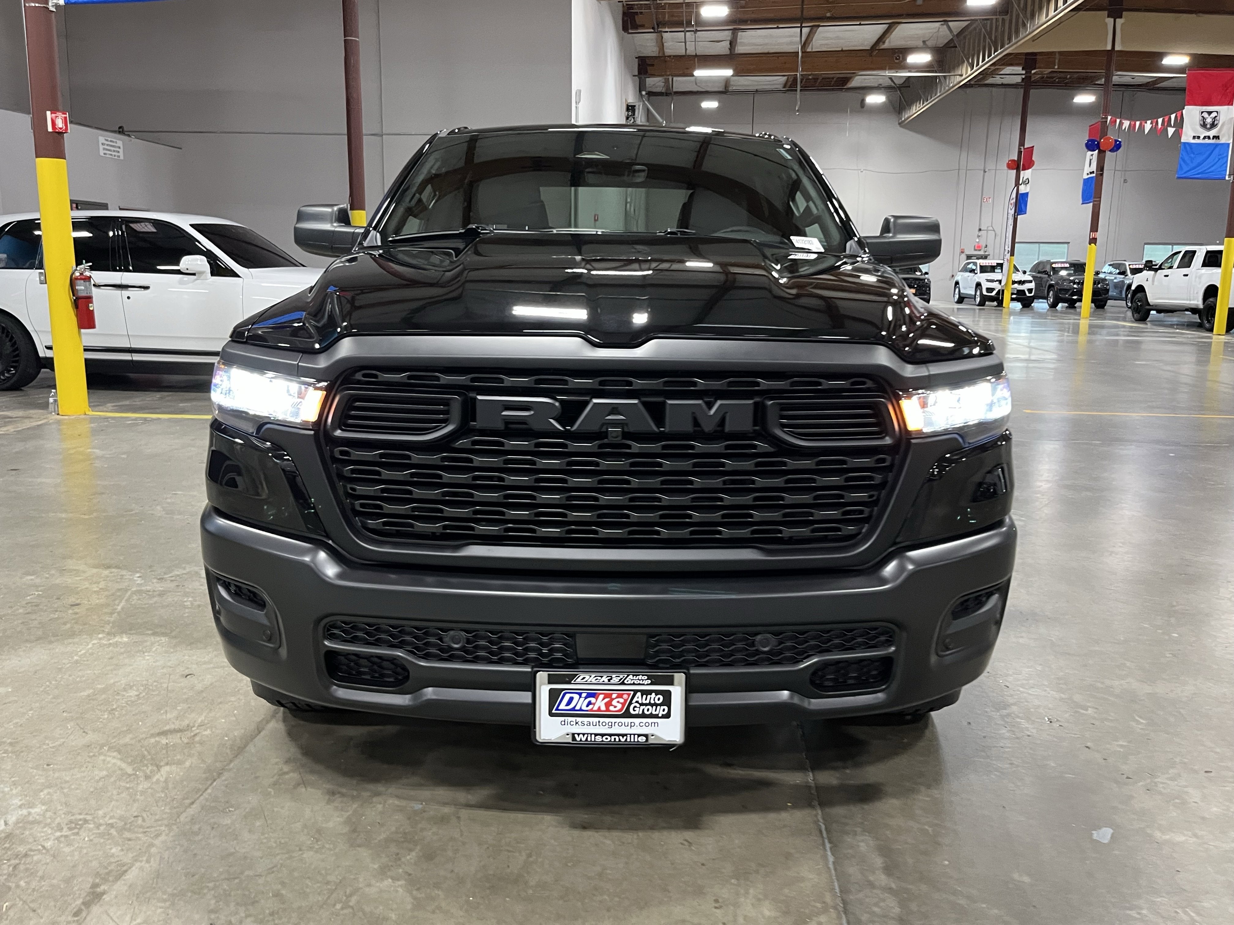 2026 RAM Ram 1500 RAM 1500 TRADESMAN CREW CAB 4X4 5'7' BOX